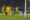 El delantero brasileño del FC Barcelona, Raphinha (2d), intenta rematar el balón ante el guardameta del Borussia, Gregor Kobel, en la jugada que ha significado el primer gol del equipo blaugrana durante el encuentro correspondiente a la ida de los cuartos de final de la Liga de Campeones que disputaron FC Barcelona y Borussia Dortmund en el Estadio Olímpico de Montjuic, en Barcelona. EFE / Enric Fontcuberta
