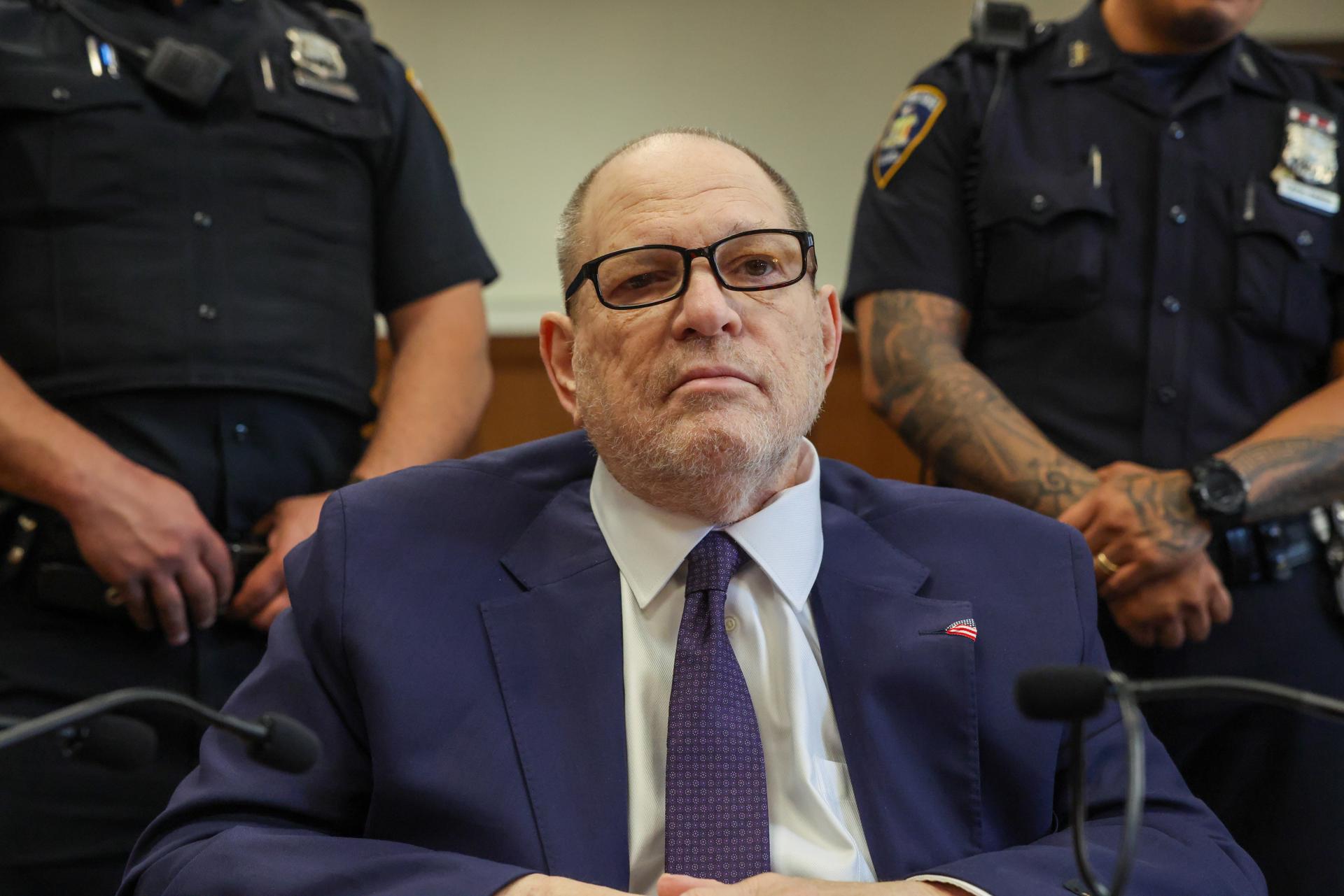 El exproductor de cine Harvey Weinstein comparece para su nuevo juicio en el Tribunal Penal de Manhattan, en Nueva York, Estados Unidos. EFE/EPA/SPENCER PLATT / POOL POOL PHOTO