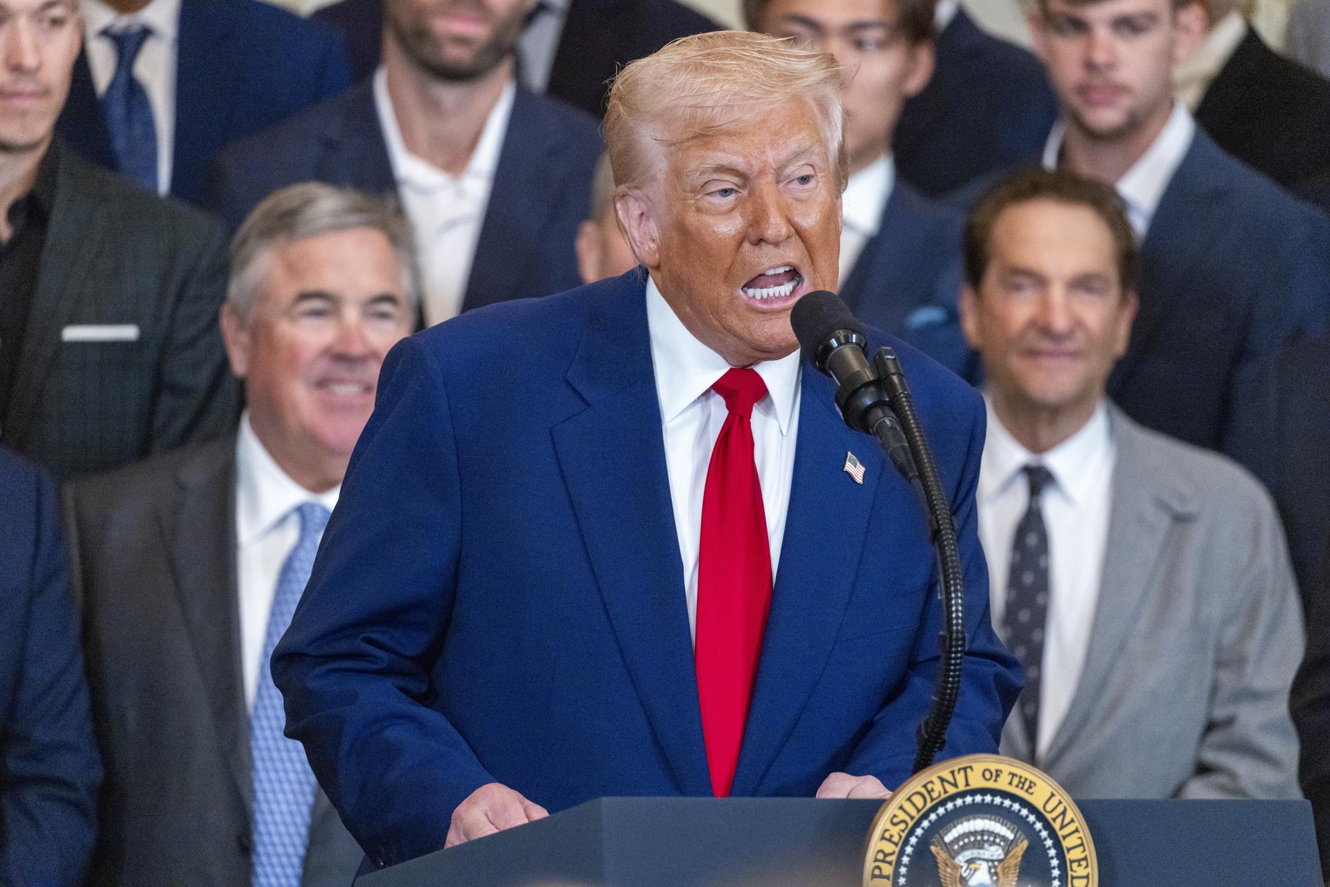 El presidente de EE.UU., Donald Trump, en una fotografía de archivo. EFE/SHAWN THEW