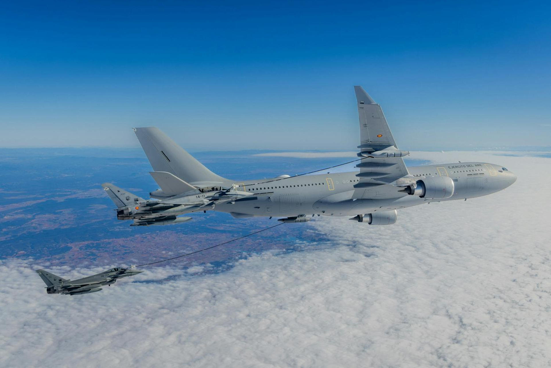 El primer Airbus A330 MRTT (Transporte Cisterna Multifunción) para el Ejército del Aire y del Espacio ha entrado en servicio con el Ala 45. Se trata del primero de los tres aviones cisterna y de transporte multimisión adquiridos por el Ministerio de Defensa en noviembre de 2021. EFE/Airbus  *****SOLO USO EDITORIAL/SOLO DISPONIBLE PARA ILUSTRAR LA NOTICIA QUE ACOMPAÑA (CRÉDITO OBLIGATORIO) *****