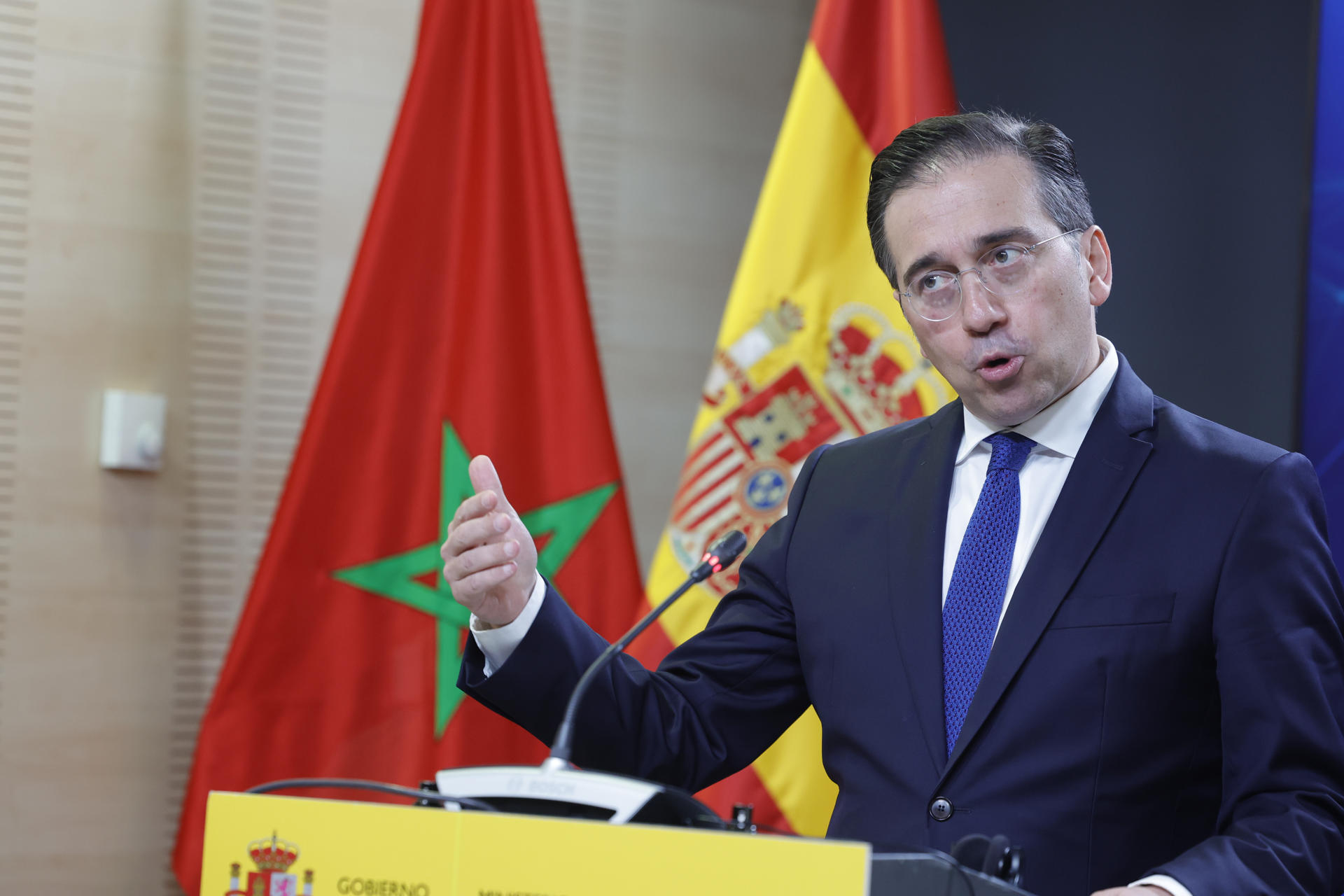El ministro de Asuntos Exteriores, José Manuel Albares, tras su encuentro con su homólogo marroquí, Nasser Bourita, en Madrid. EFE/ Zipi
