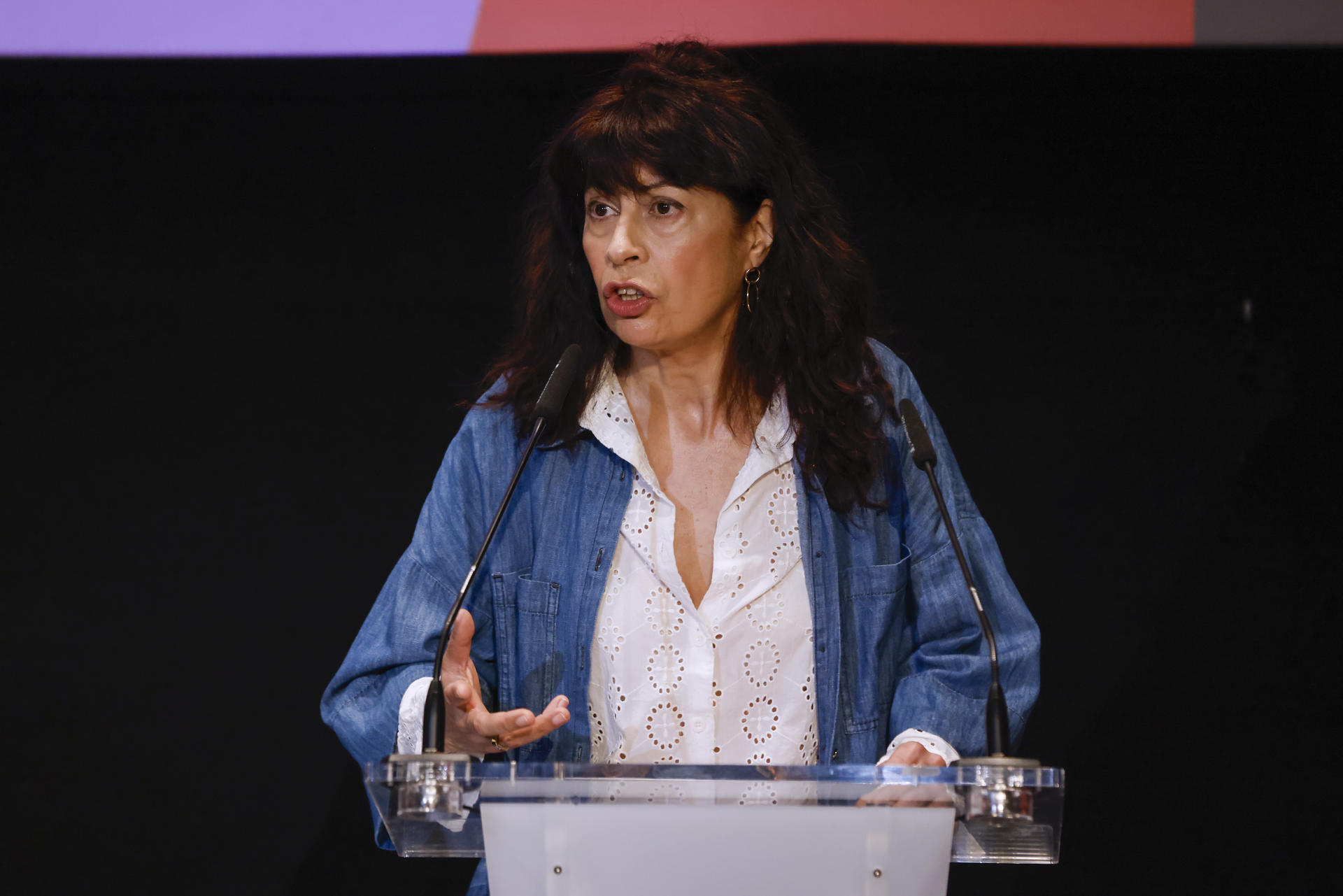 La ministra de Igualdad, Ana Redondo, en la presentación del informe este jueves en la Cineteca. EFE/ Blanca Míllez