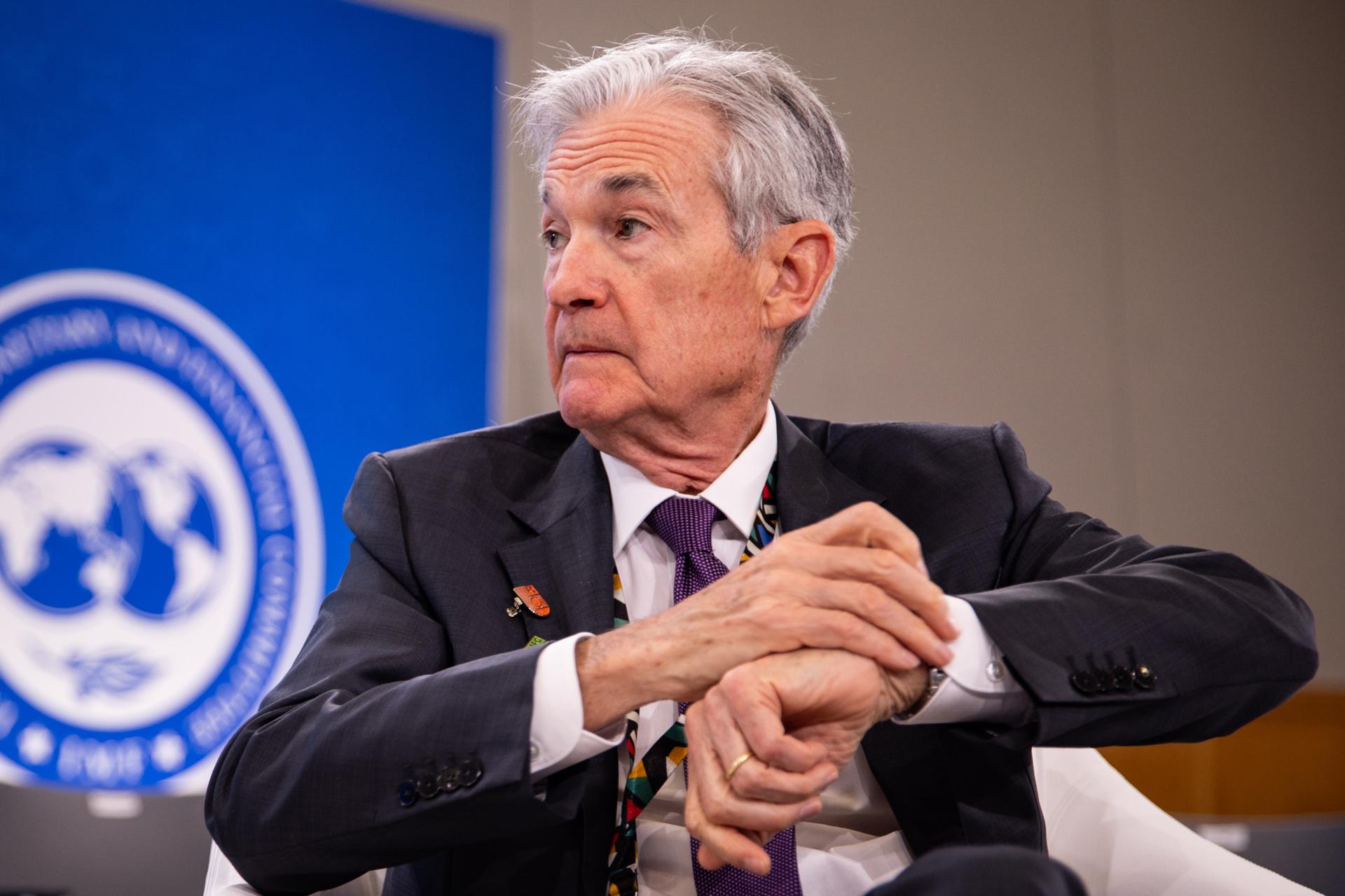 El presidente de la Reserva Federal de EE.UU. (Fed), Jerome Powell, durante las sesiones de primavera del Fondo Monetario Internacional y el Banco Mundial, el pasado 25 de abril, en Washington DC (EE.UU.). EFE/Maansi Srivstava