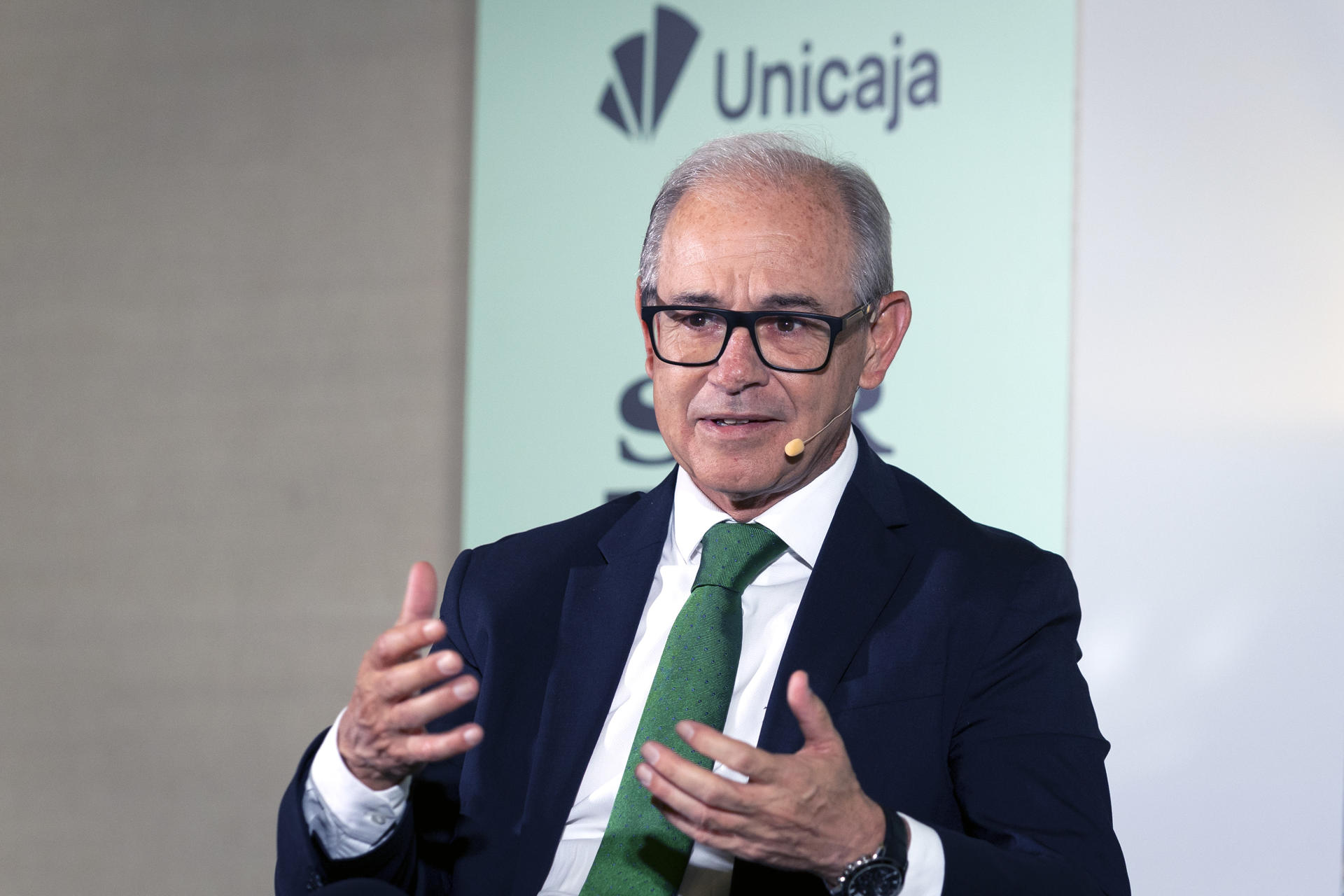 Imagen de archivo del consejero delegado de Unicaja Banco, Isidro Rubiales. EFE/Álvaro Cabrera