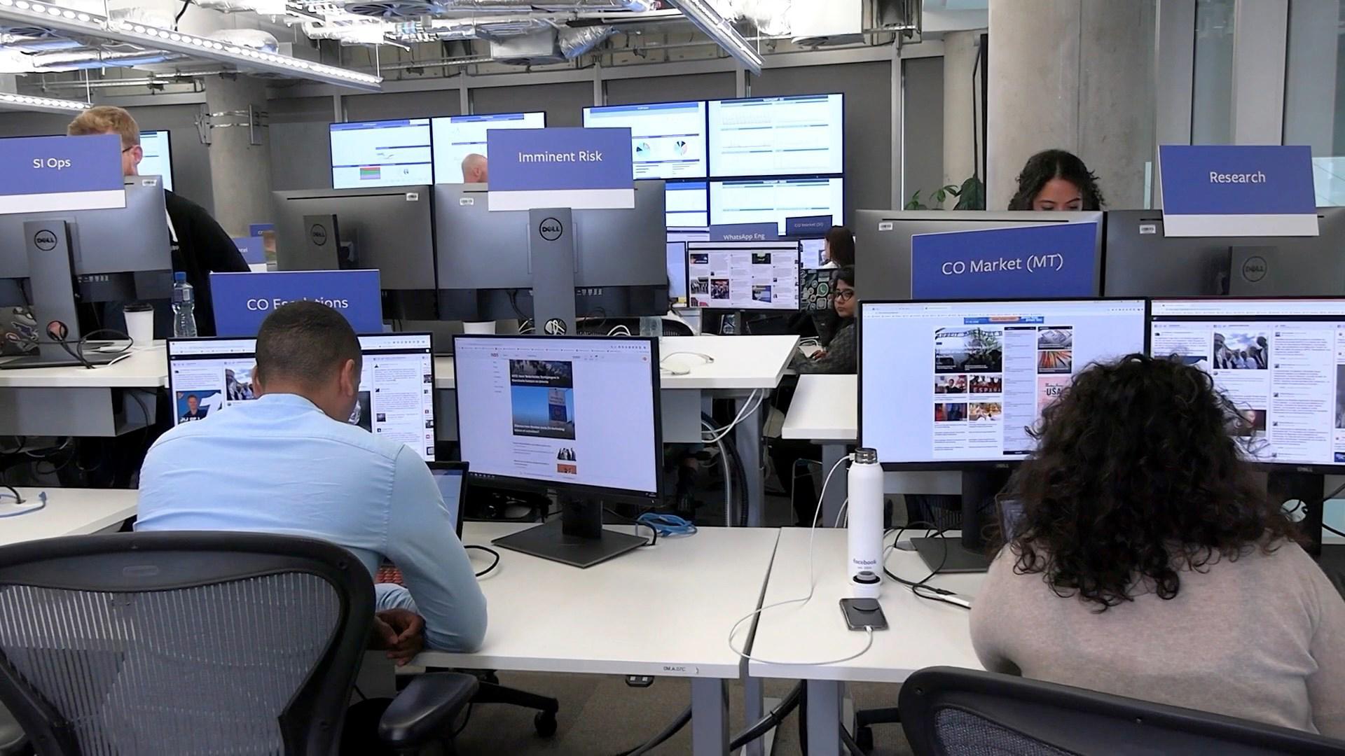 Fotografía de archivo de un centro de datos de Facebook. EFE/Nacho Martín
