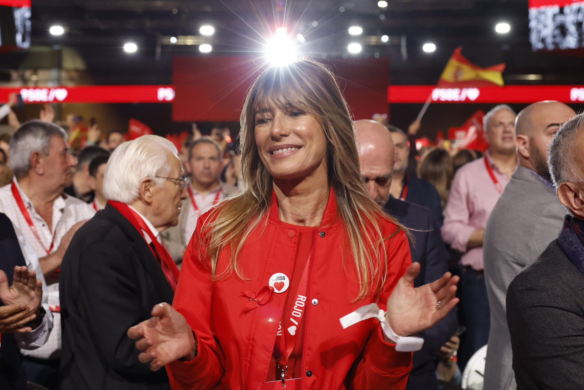 SEVILLA , 01/12/2024.- Imagen de archivo de la mujer del presidente del Gobierno, Begoña Gómez, en diciembre de 2024. EFE/Julio Muñoz