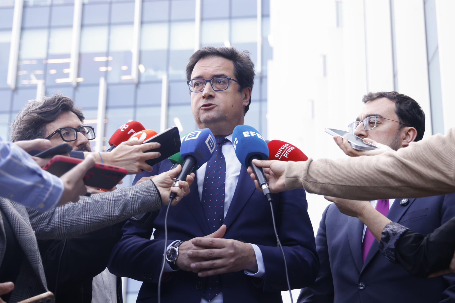 El ministro de Transformación Digital y de la Función Pública, Óscar López este miércoles en Madrid. EFE/ Blanca Millez