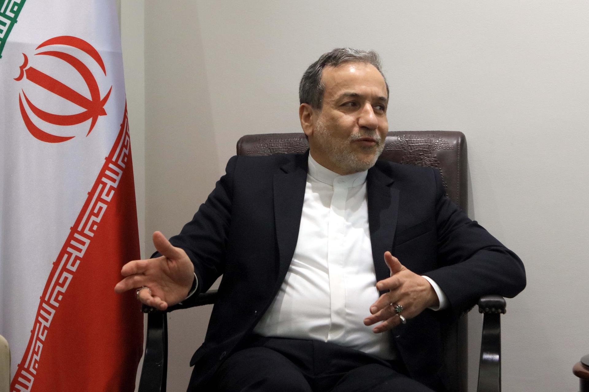 Fotografía de archivo, tomada el 16 de octubre de 2024, del ministro iraní de Asuntos Exteriores, Abbas Araghchi, en Amán (Jordania). EFE/Mohammad Ali