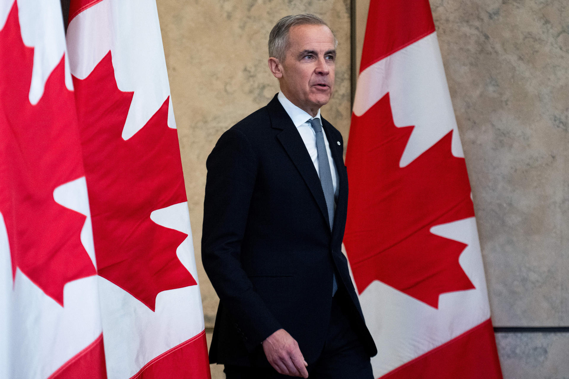 Fotografía de archivo, tomada el pasado 27 de marzo en la que aparece el primer ministro canadiense, Mark Carney, en Ottawa (Canadá). EFE/Spencer Colby