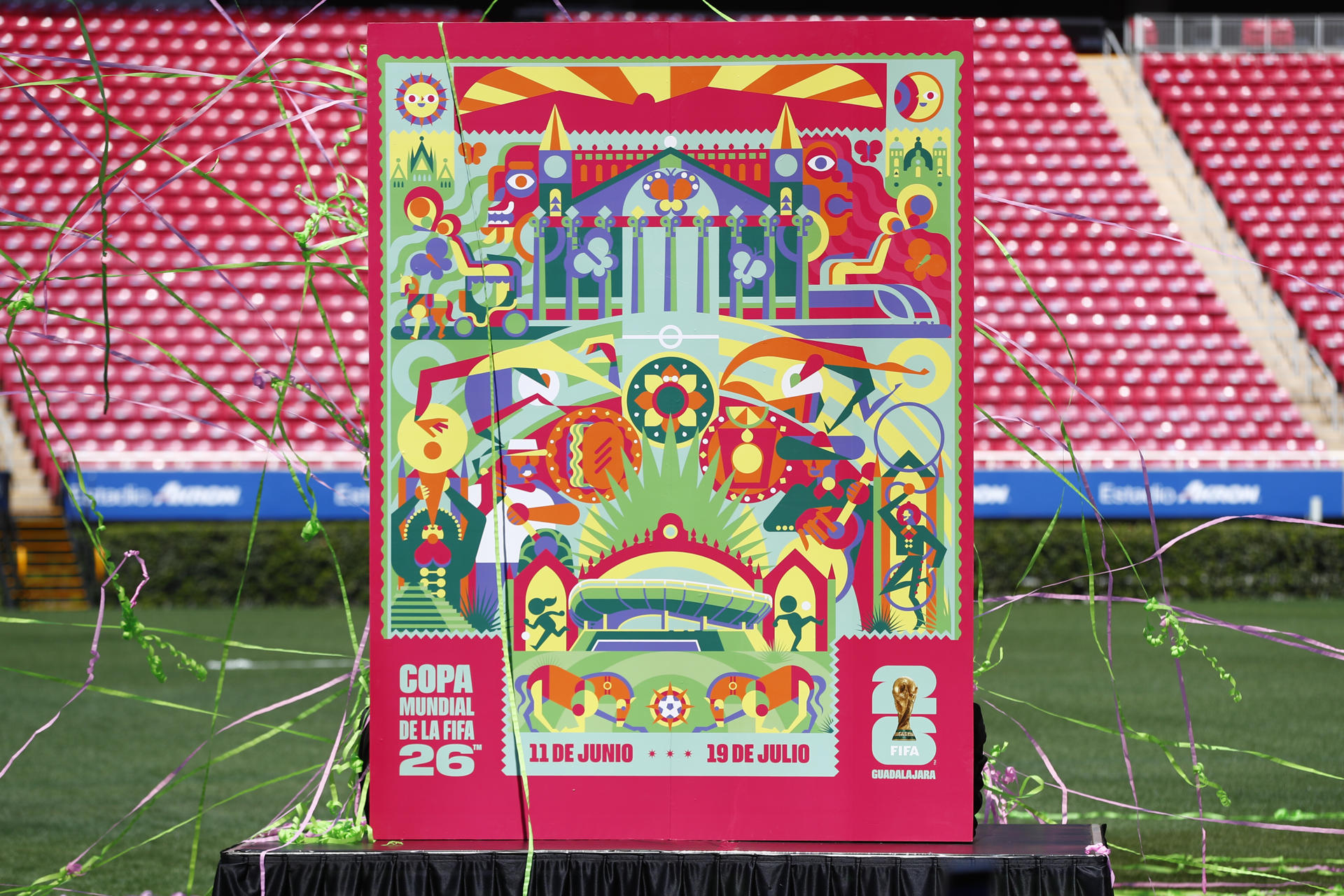 Fotografía de la imagen oficial para el Mundial de Fútbol 2026 este miércoles, el estadio Guadalajara (México). EFE/ Francisco Guasco