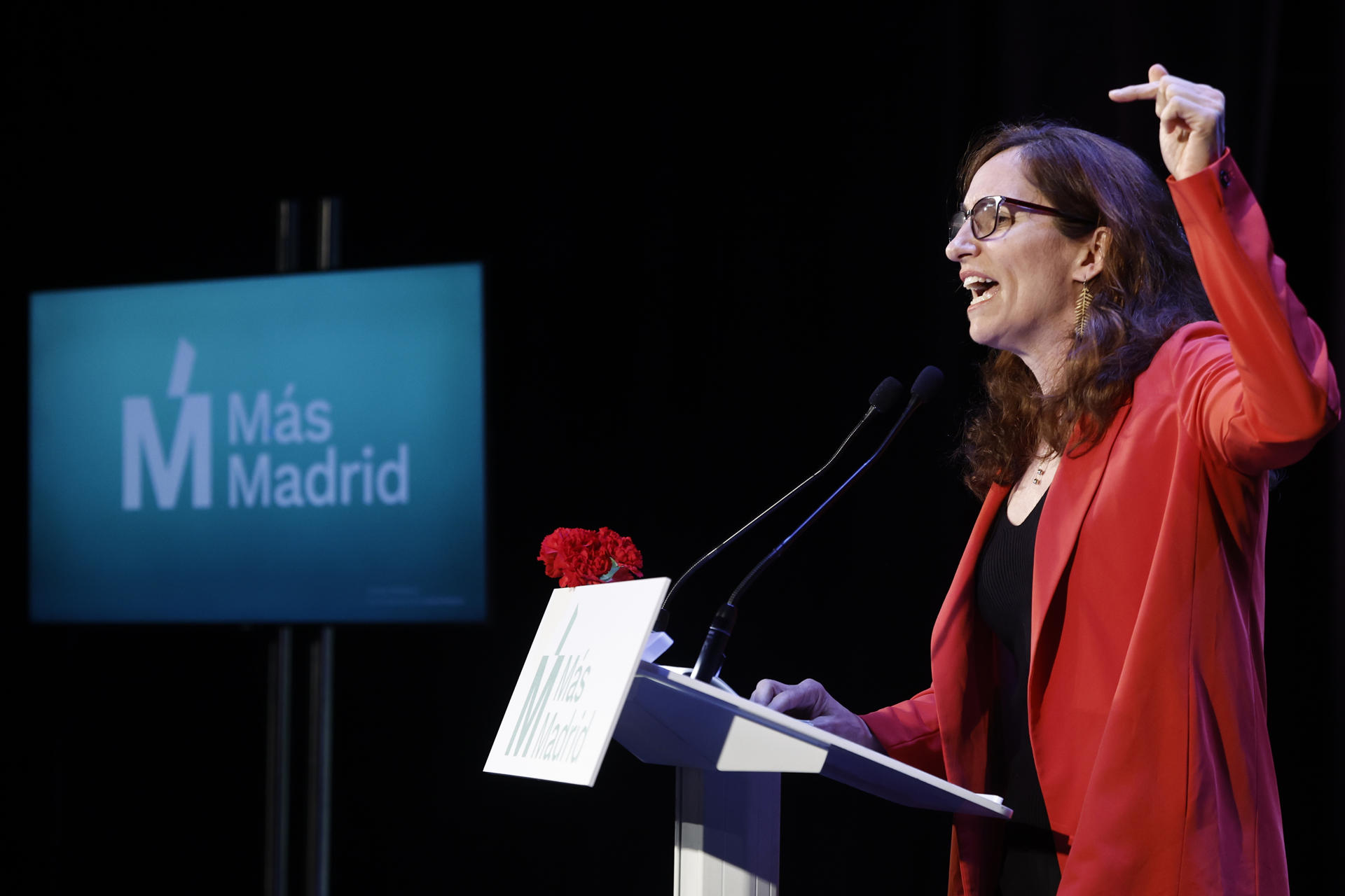 La ministra de Sanidad, Mónica García, durante su intervención este sábado en el Plenario Autonómico Extraordinario de Más Madrid. EFE/Sergio Pérez