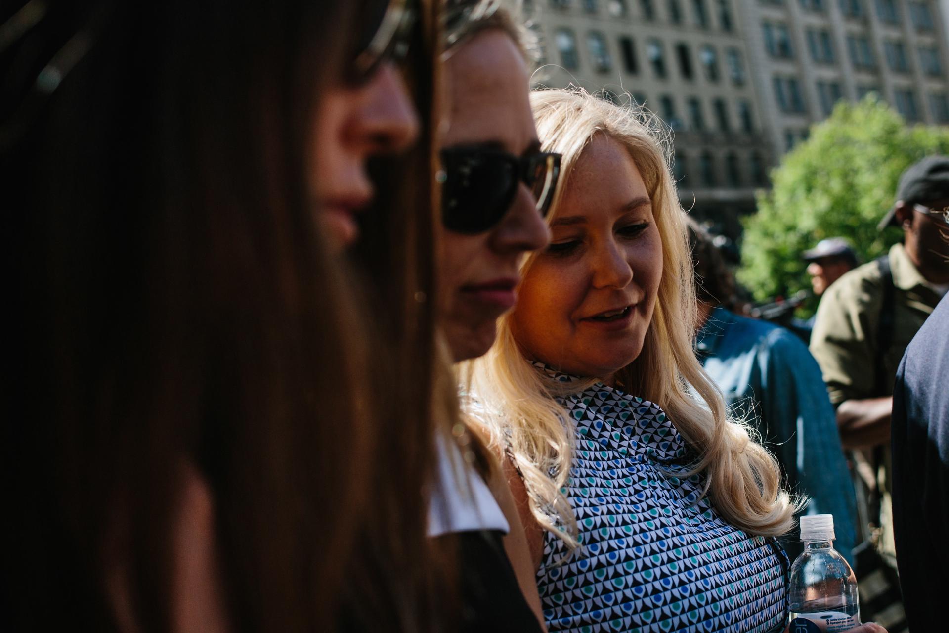 New York (United States), 27/08/2019.- Some of deceased financier Jeffrey Epstein's alleged victims, including Virginia Roberts Giuffre (R) exit the United States Federal Courthouse in New York, New York, USA, 27 August 2019. Epstein's accusers attended a hearing to testify in favor of continuing his trial. Epstein was found dead in his prison cell on 10 August 2019 while awaiting trial on sex trafficking charges. (Estados Unidos, Nueva York) EFE/EPA/ALBA VIGARAY