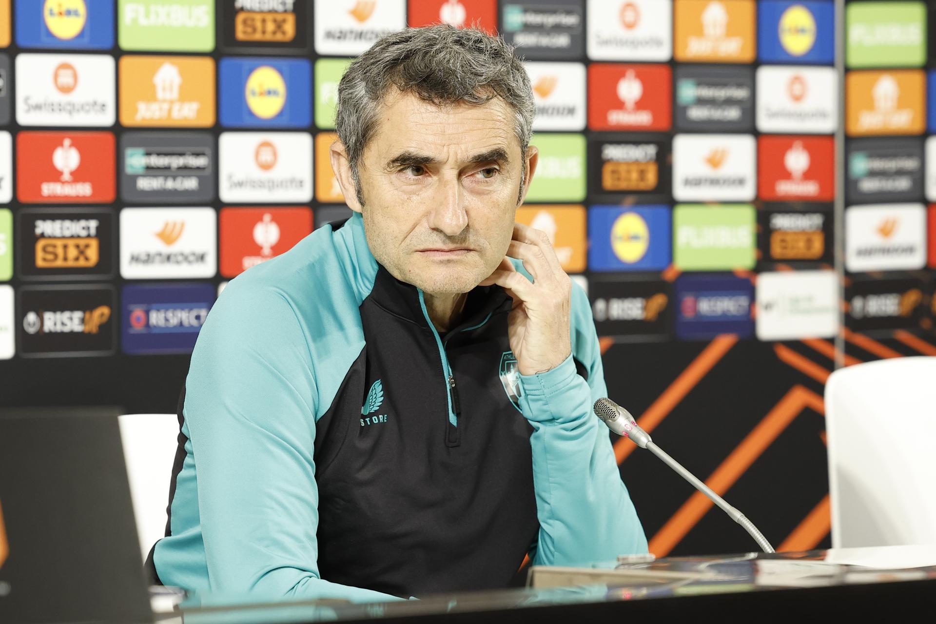 El entrenador del Athletic de Bilbao, Ernesto Valverde, ha ofrecido una rueda de prensa previa al partido de Liga Europa ante el Glasgow Rangers en San Mamés, choque de vuelta de cuartos de final. EFE/ Miguel Toña
