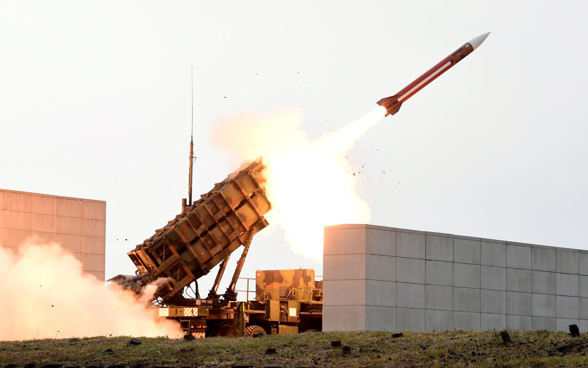 Foto archivo. Lanzamiento de un misil Patriot. EFE/YONHAP