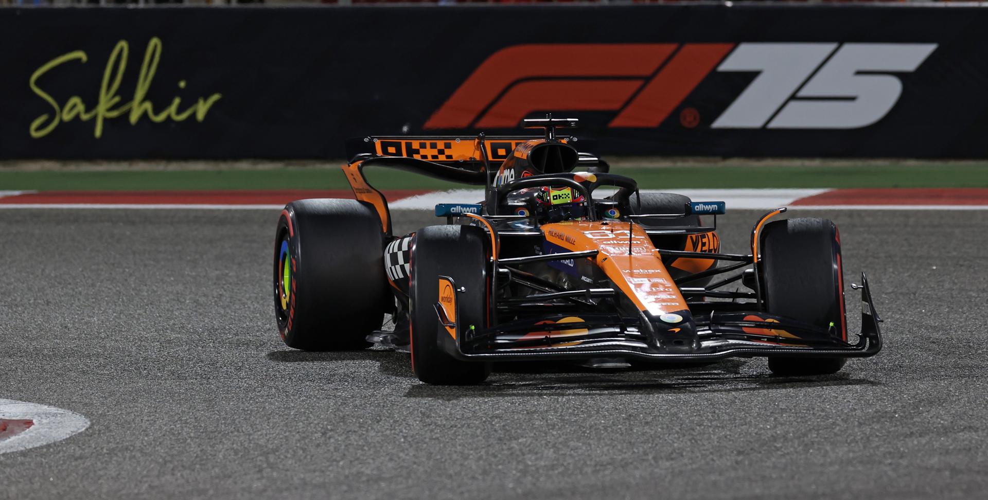 El australiano Oscar Piastri (McLaren) en el el Gran Premio de Baréin, el cuarto del Mundial de Fórmula Uno, disputado este domingo en el circuito de Sakhir. EFE/EPA/ALI HAIDER
