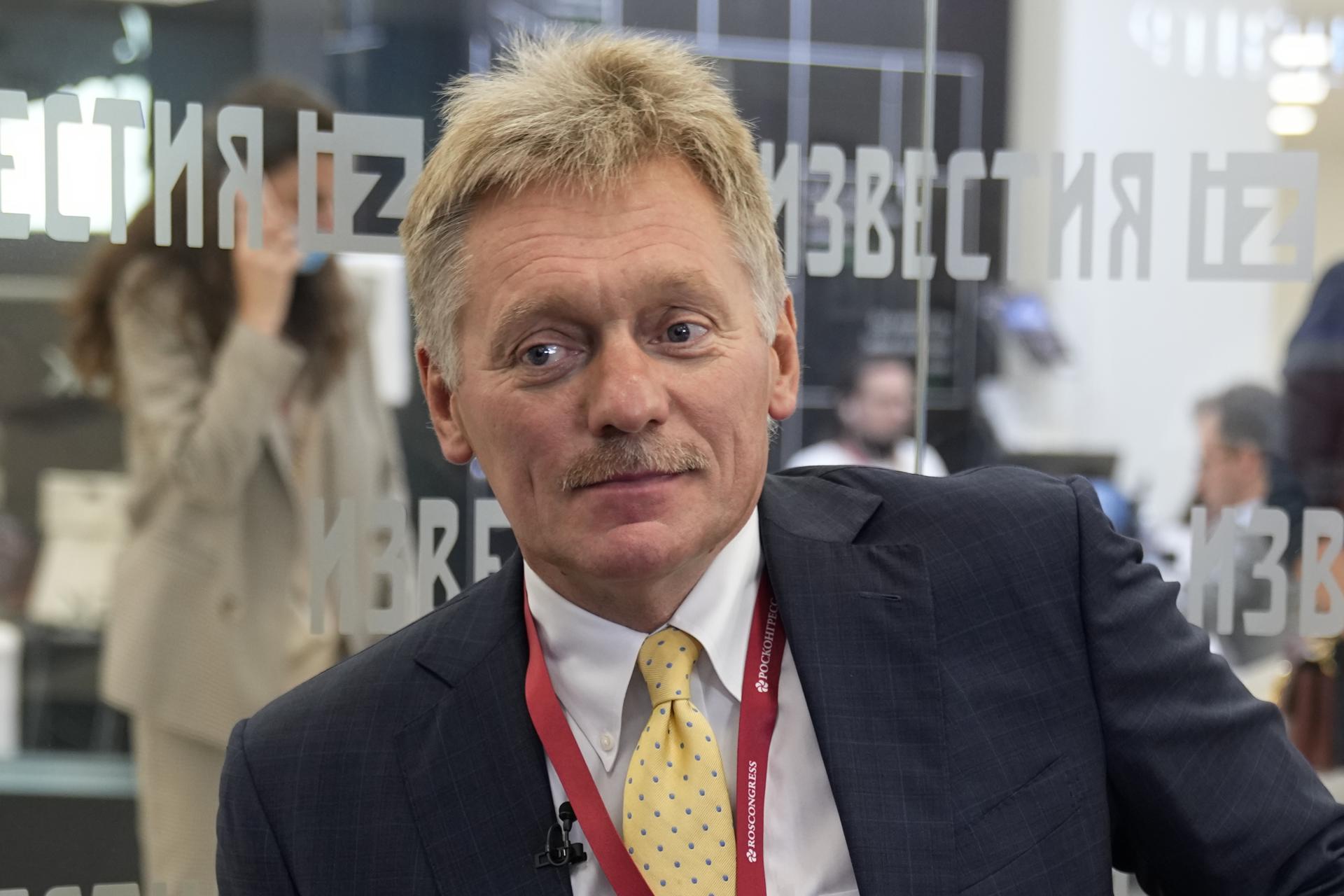 Imagen de archvio del portavoz del Kremlin, Dmitry Peskov. (Rusia) EFE/EPA/ALEXANDER ZEMLIANICHENKO / POOL