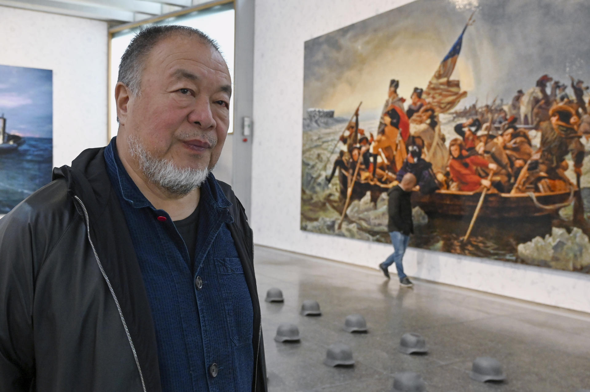 Ai Weiwei, en su exposición en el Museo de Arte Contemporáneo de Castilla y León (Musac) en 2024. EFE/J. Casares