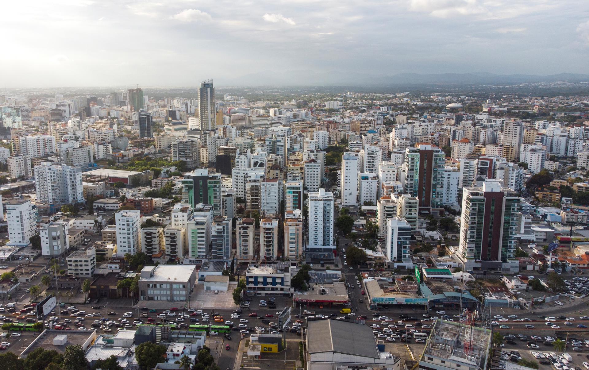 Fotografía panorámica del Distrito Nacional, Santo Domingo (República Dominicana). EFE/ Orlando Barría