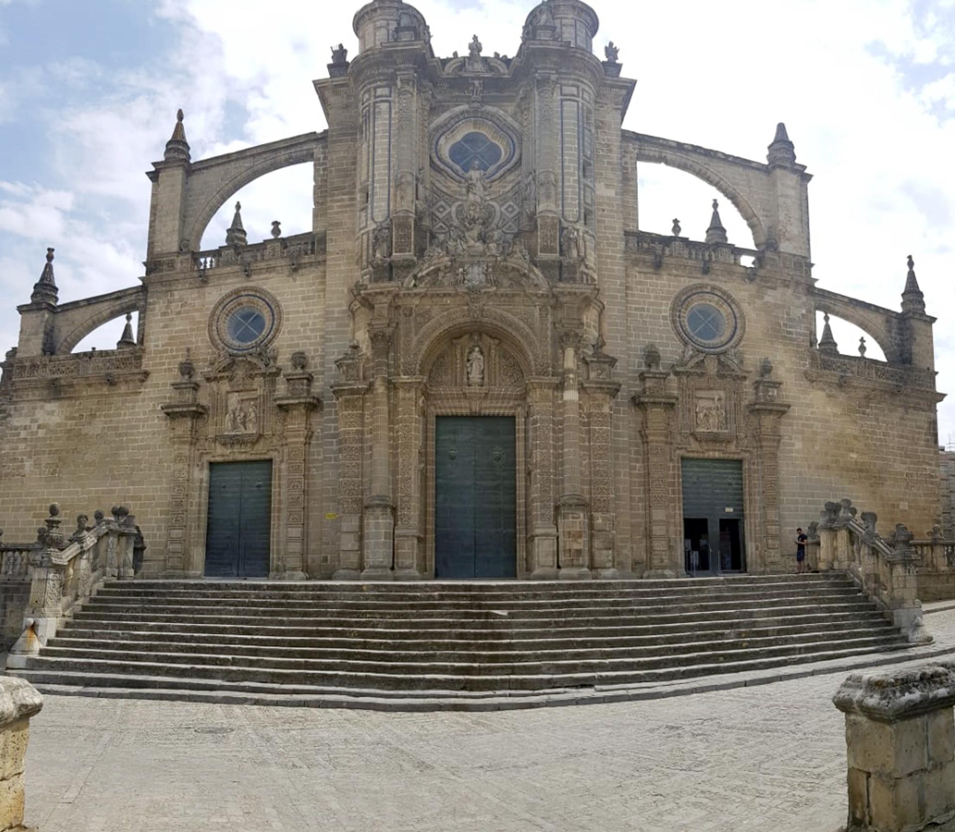Fachada de la catedral de Jerez de la Frontera, en una imagen de archivo. EFE/Paloma Puente
