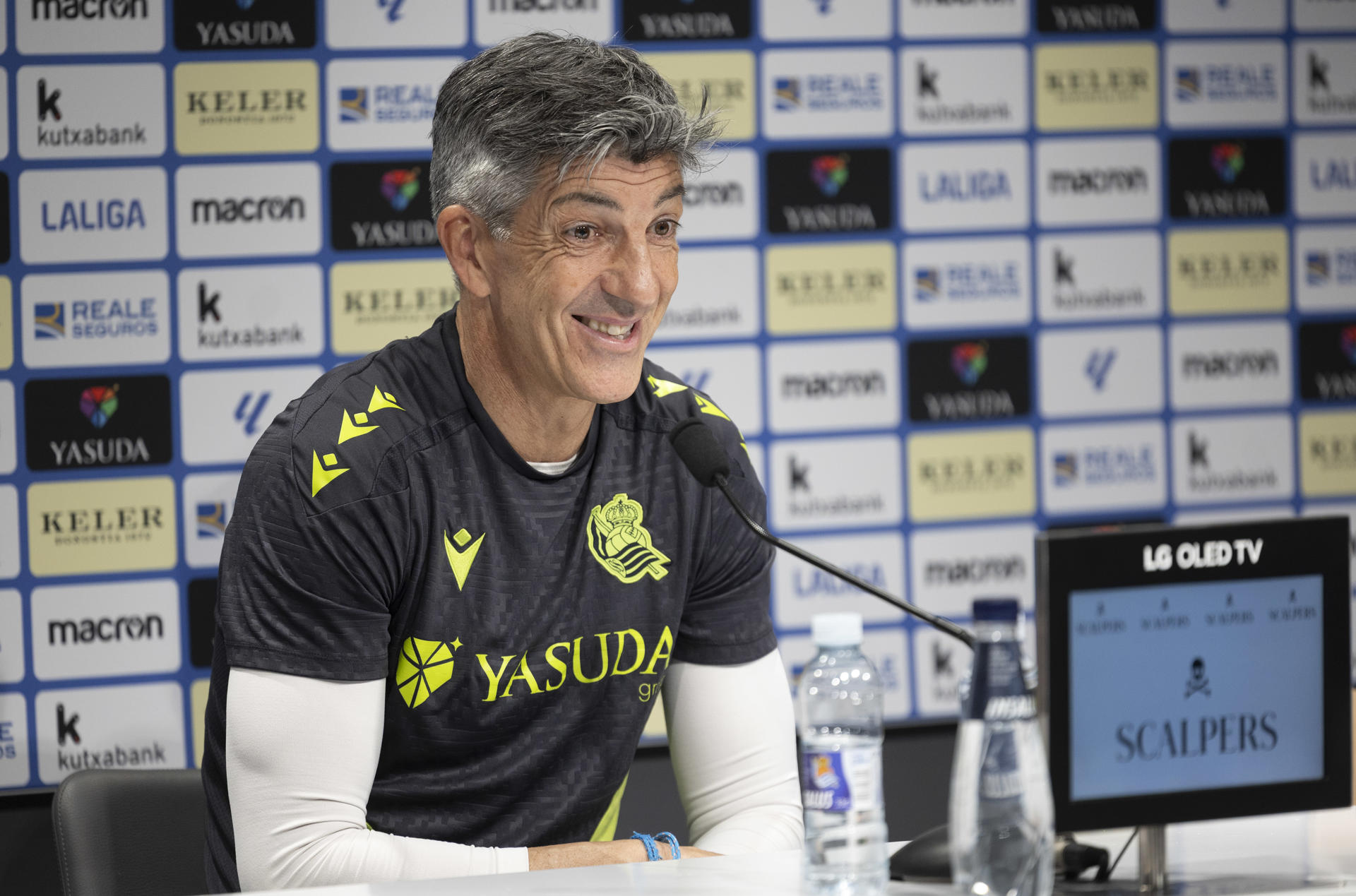 El entrenador de la Real Sociedad, Imanol Alguacil, este viernes durante la rueda de prensa previa al partido del sábado contra el Mallorca. EFE/Javier Etxezarreta