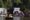 Una mujer comerciantes vende sus productos en una canoa del embarcadero de Xochimilco, durante la presentación de la canoa alegórica este miércoles, en Ciudad de México (México). EFE/ Sáshenka Gutiérrez
