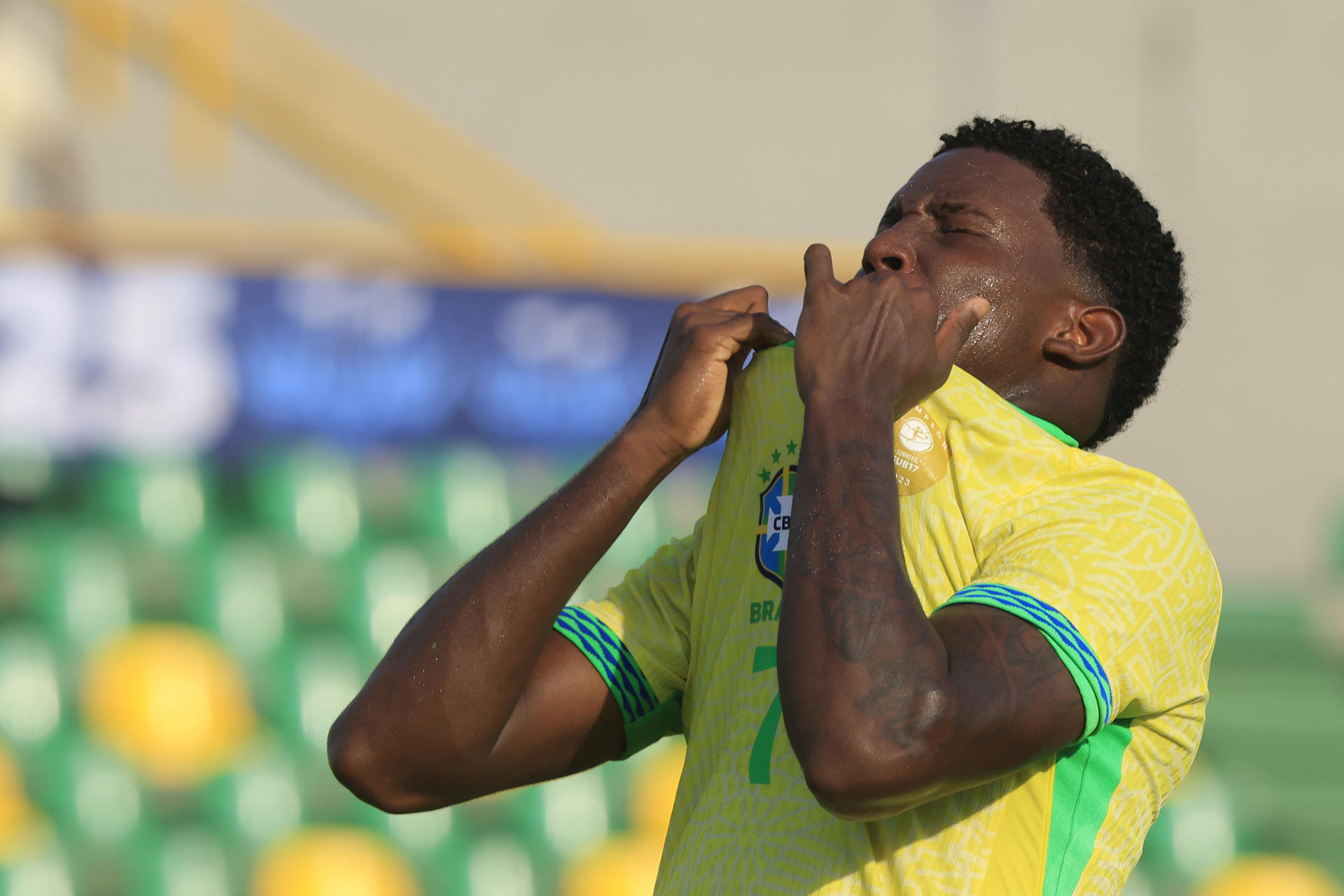 Ruan Pablo de Brasil celebra la clasificación a la final del campeonato sub-17. EFE/Ricardo Maldonado Rozo