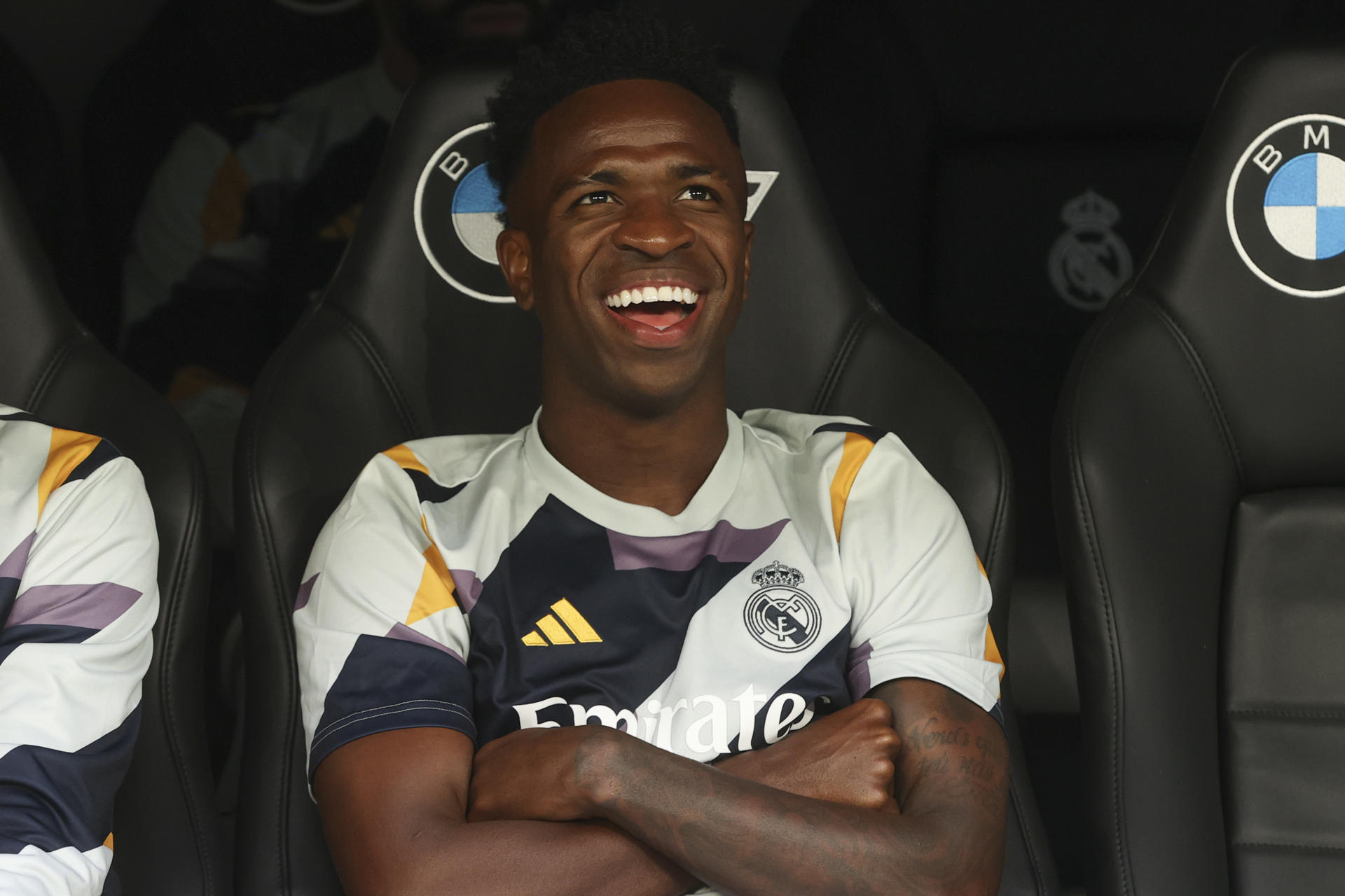 El delantero brasileño del Real Madrid, Vinicius Junior en el Estadio Santiago Bernabéu, este miércoles en Madrid en foto de archivo de Kiko Huesca. EFE