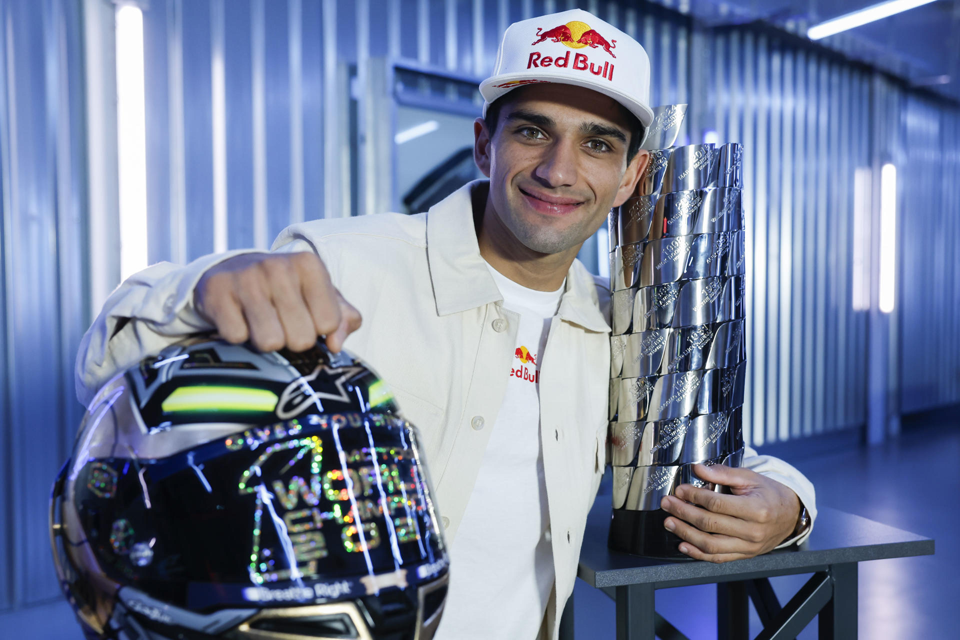 El campeón del mundo de Moto GP, Jorge Martín, durante una entrevista con EFE el pasado 27 de noviembre. EFE/JJ Guillén