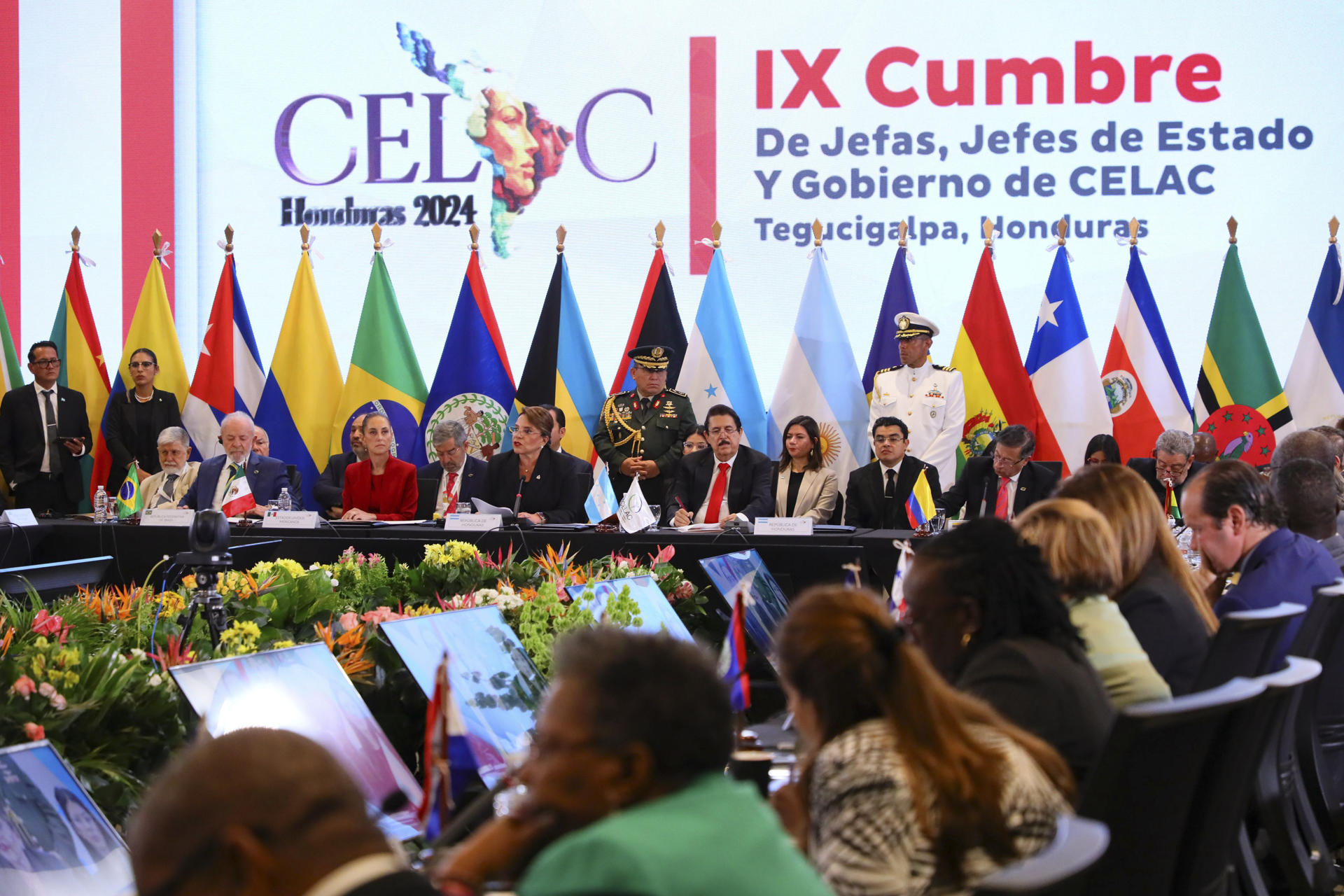 Fotografía cedida por la Comunidad de Estados Latinoamericanos y Caribeños (Celac) de jefes de Estado y de Gobierno durante la IX Cumbre de la Celac, en Tegucigalpa (Honduras). EFE/ Celac / SOLO USO EDITORIAL/ NO VENTAS /SOLO DISPONIBLE PARA ILUSTRAR LA NOTICIA QUE ACOMPAÑA (CRÉDITO OBLIGATORIO)