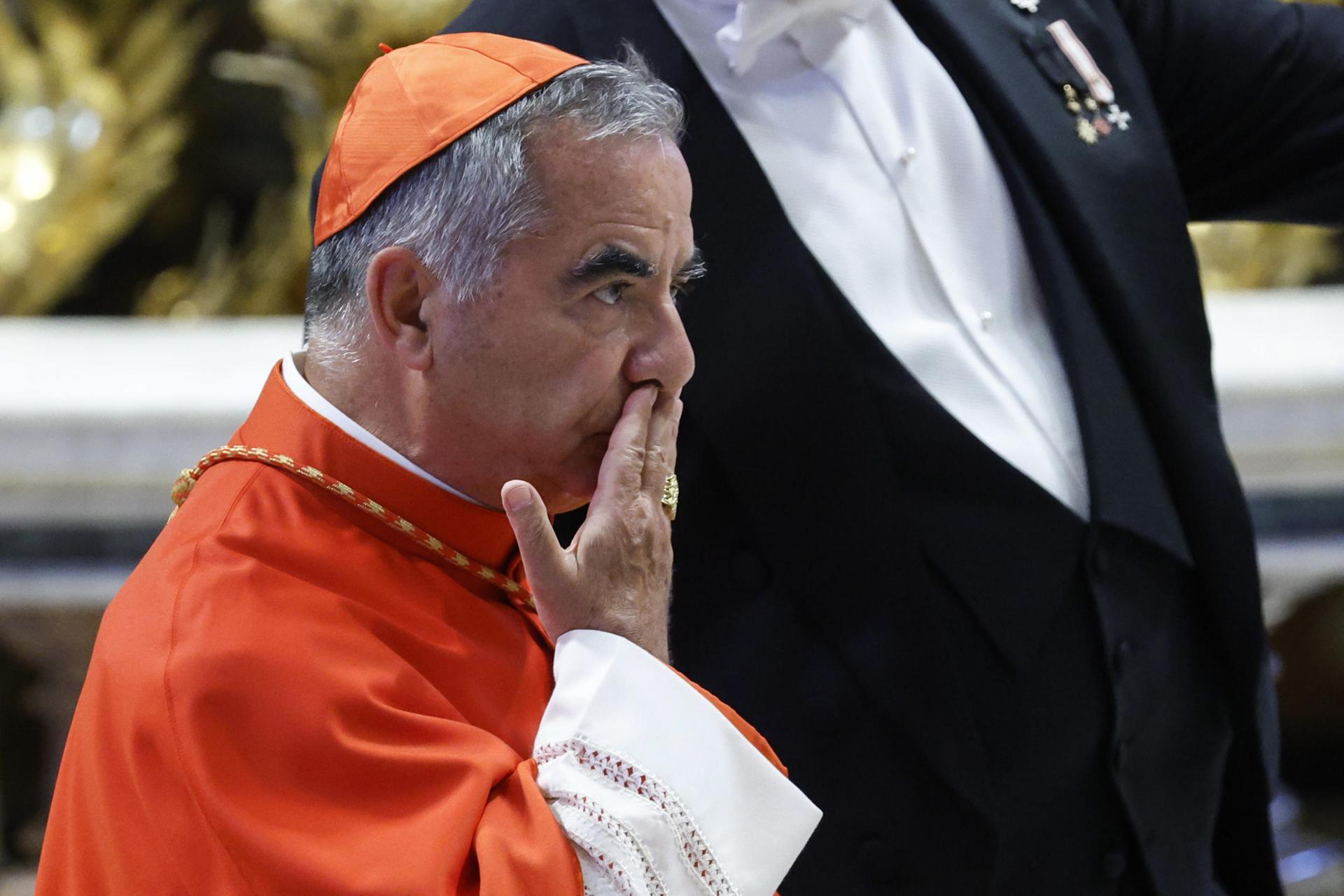 El cardenal italiano Angelo Becciu. EFE/EPA/FABIO FRUSTACI