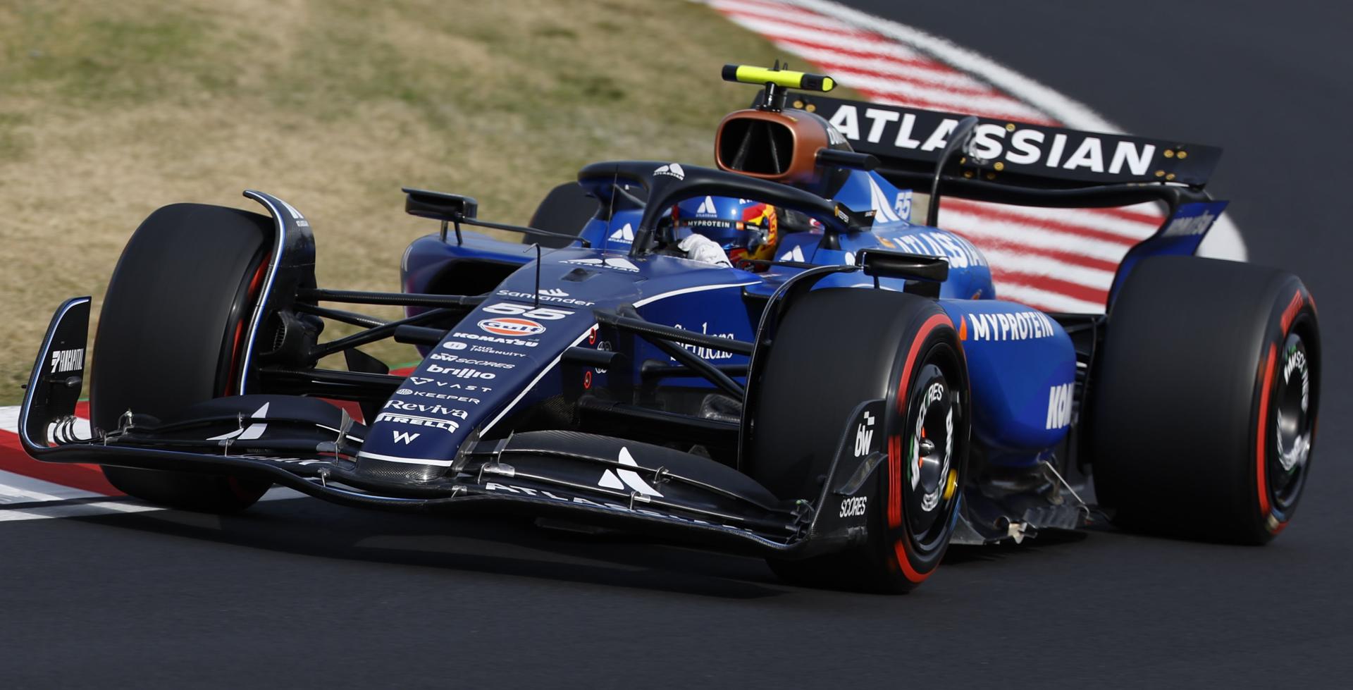 Carlos Sainz, en un momento de la clasificación para el Gran Premio de Japón de Fórmula 1 2025 en el Circuito de Suzuka. EFE/EPA/FRANCK ROBICHON