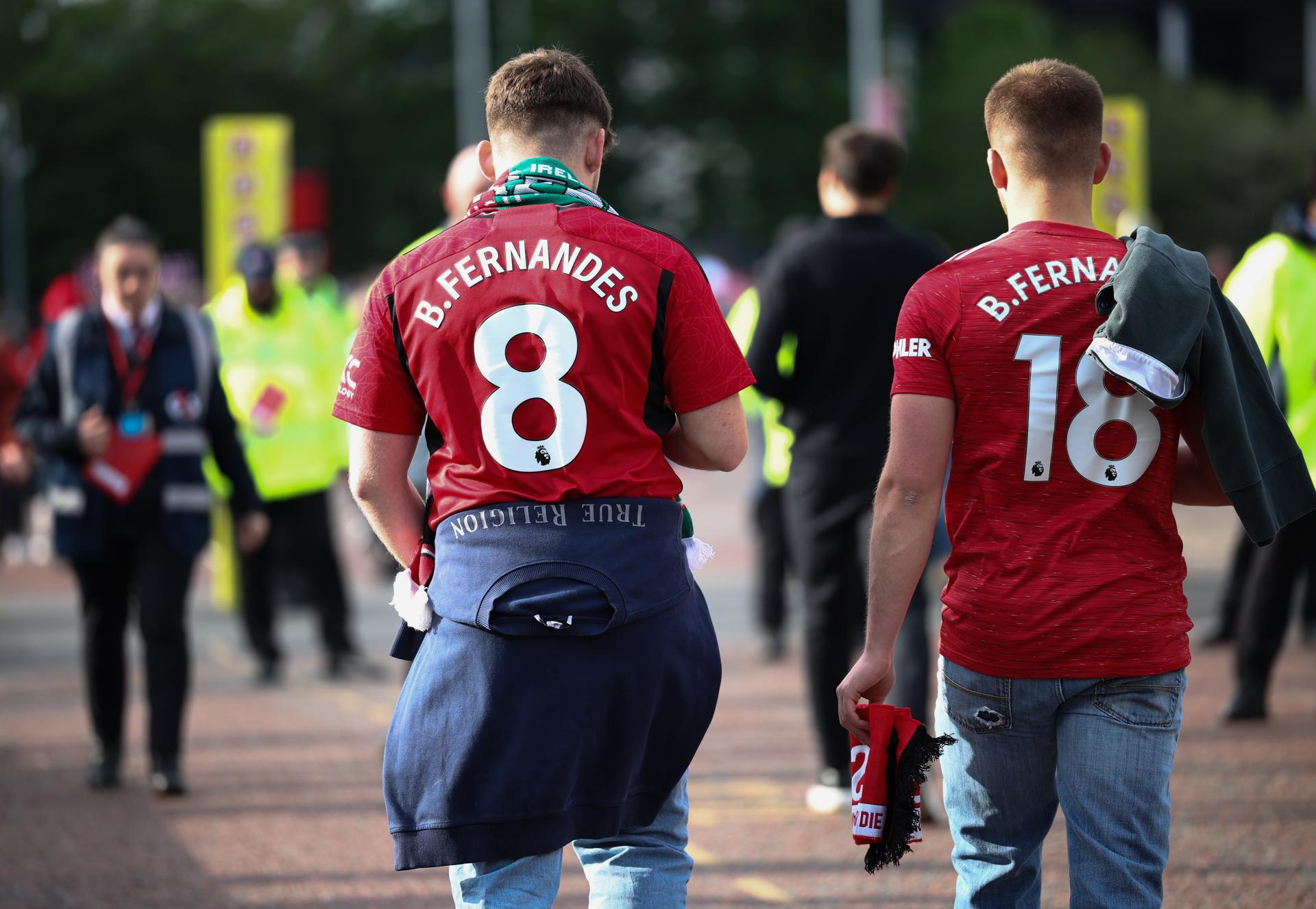 Aficionados del Manchester United. EFE/EPA/ADAM VAUGHAN