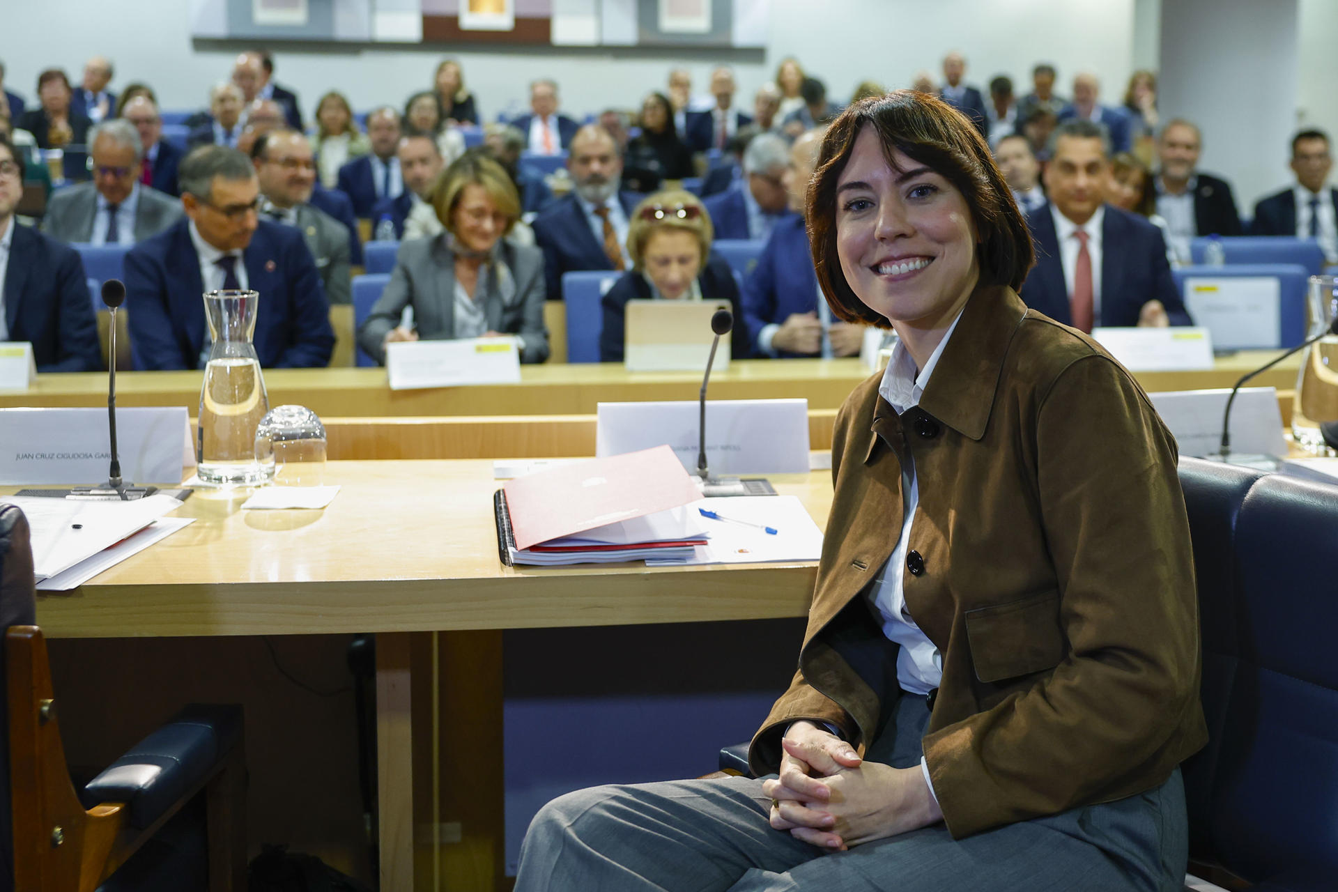 La ministra de Ciencia, Innovación y Universidades, Diana Morant, este lunes durante el Pleno del Consejo de Universidades en Madrid, para informar a las 91 universidades españolas, públicas y privadas, de la nueva ley que busca aumentar la calidad de los centros universitarios y frenar "los chiringuitos", tal como insiste el Ejecutivo.-EFE/ Chema Moya