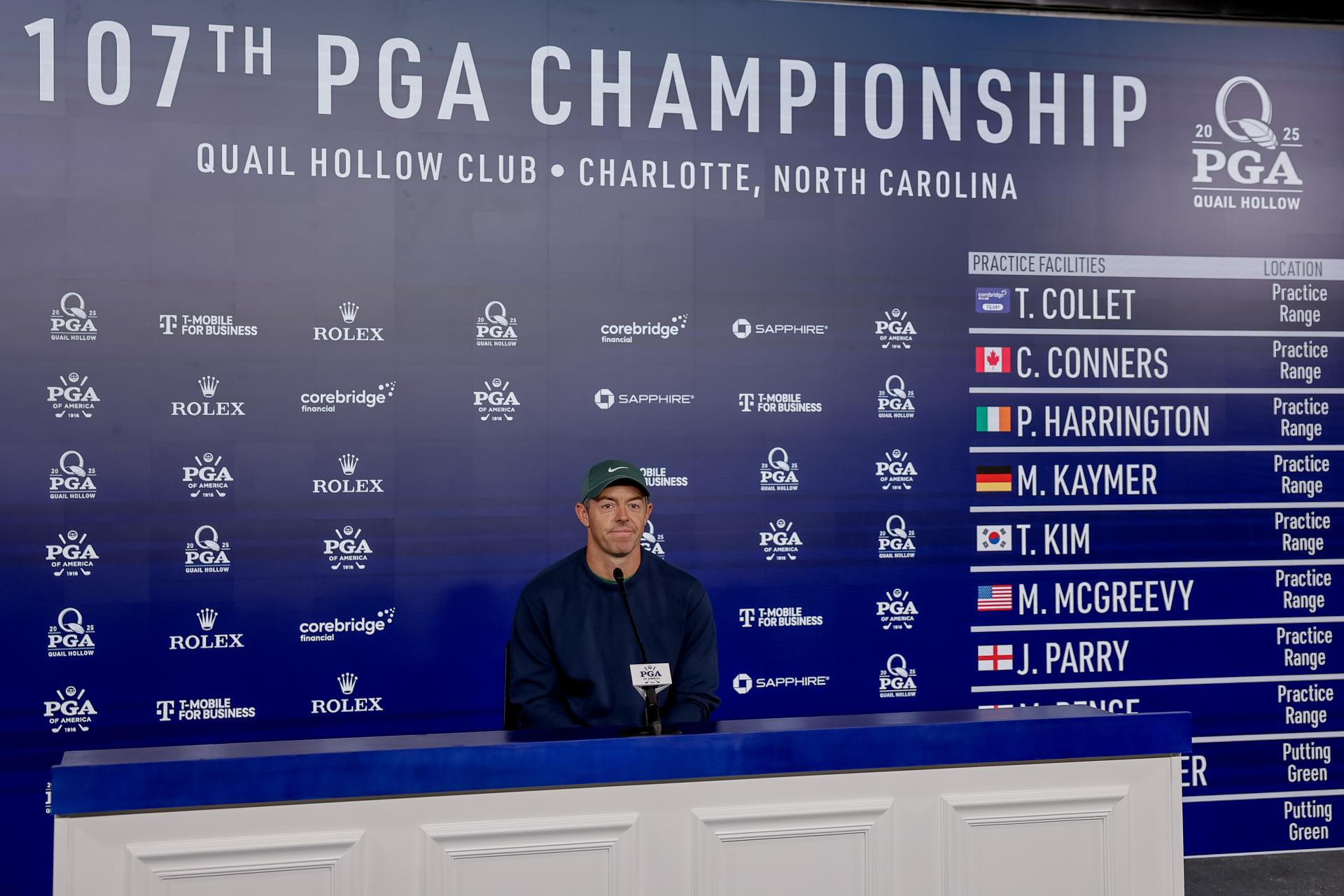 Rory McIlroy participa en la rueda de prensa previa al Campeonato de la PGA en Charlotte. EFE/EPA/ERIK S. LESSER