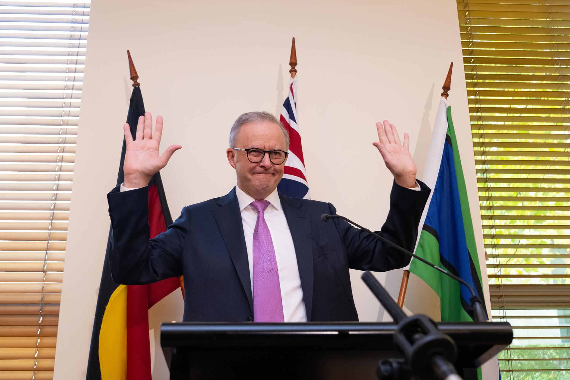 El primer ministro de Australia, Anthony Albanese, durante la reunión del Partido Laborista tras las victoria electoral de mayo.
EFE/EPA/LUKAS COCH AUSTRALIA AND NEW ZEALAND OUT