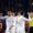 Fotografía de Alberto Estévez en la que se ve al árbitro Alejandro Hernández Hernández dirigiendo un clásico entre el Barcelona y el Real Madrid disputado en diciembre de 2019.