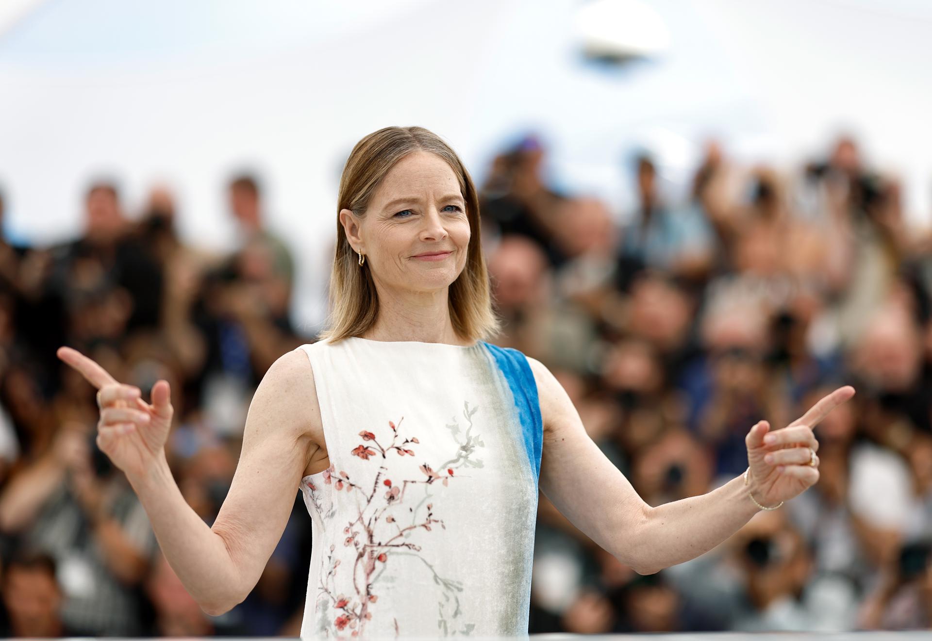 Jodie Foster asiste a la sesión de fotos de 'Vie Privee (Una vida privada)' durante el 78º Festival anual de Cine de Cannes, en Cannes, Francia, el 21 de mayo de 2025. El festival de cine se celebra del 13 al 24 de mayo de 2025. (Cine, Francia) EFE/EPA/MOHAMMED BADRA
```