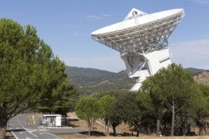 Vista de la antena de espacio profundo que la ESA (Agencia Espacial Europea) tiene en Cebreros (Ávila), en una fotografía de archivo. EFE/Raúl Sanchidrián