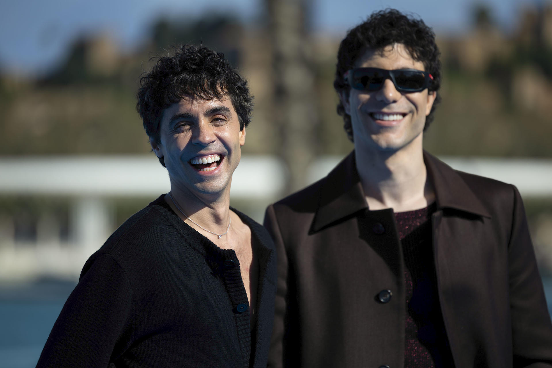 Los productores Javier Ambrossi (i) y Javier Calvo, los Javis, en el último Festival del Cine Español de Málaga. EFE/Jorge Zapata