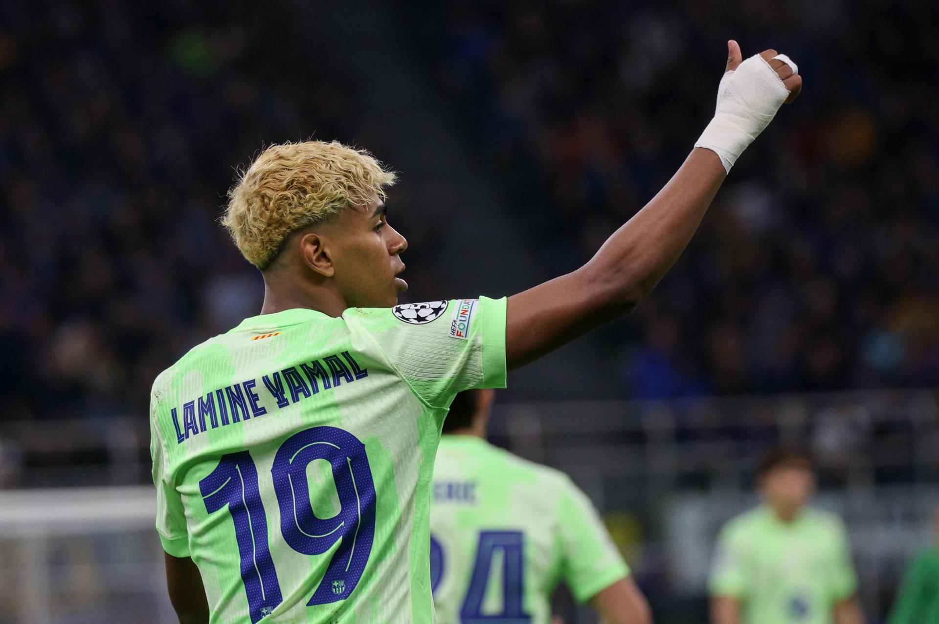El jugador del FC Barcelona Lamine Yamal durante la semifinal ante el Inter de Milan. EFE/ROBERTO BREGANI