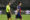 El árbitro César Soto Grado (i) tras anular el gol a Robert Lewandowski (d), del Barcelona, durante el partido de la tercera jornada de Liga contra el Rayo Vallecano. EFE/Mariscal