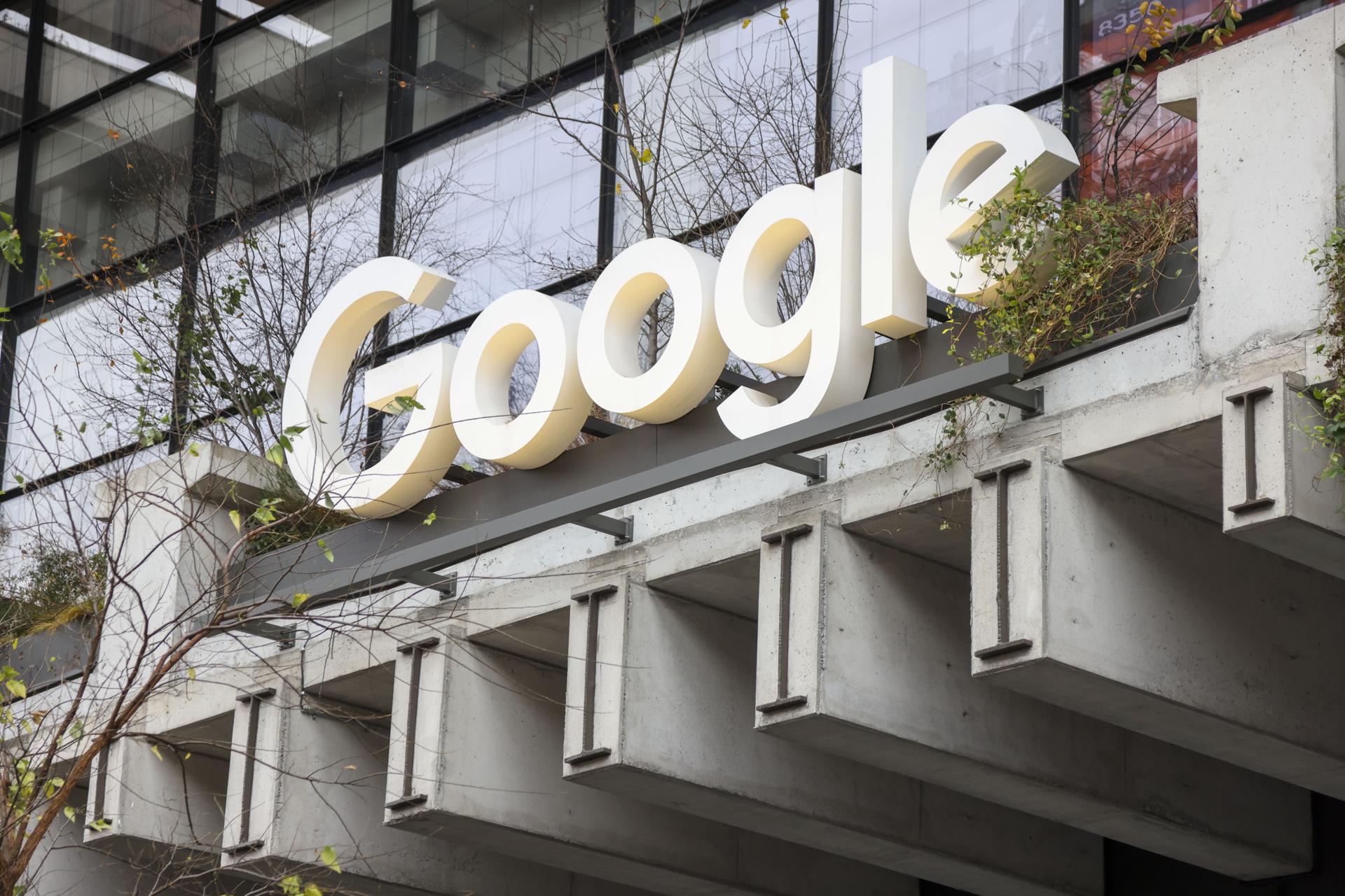 Fotografía de archivo de las oficinas de Google en Nueva York. EFE/EPA/SARAH YENESEL