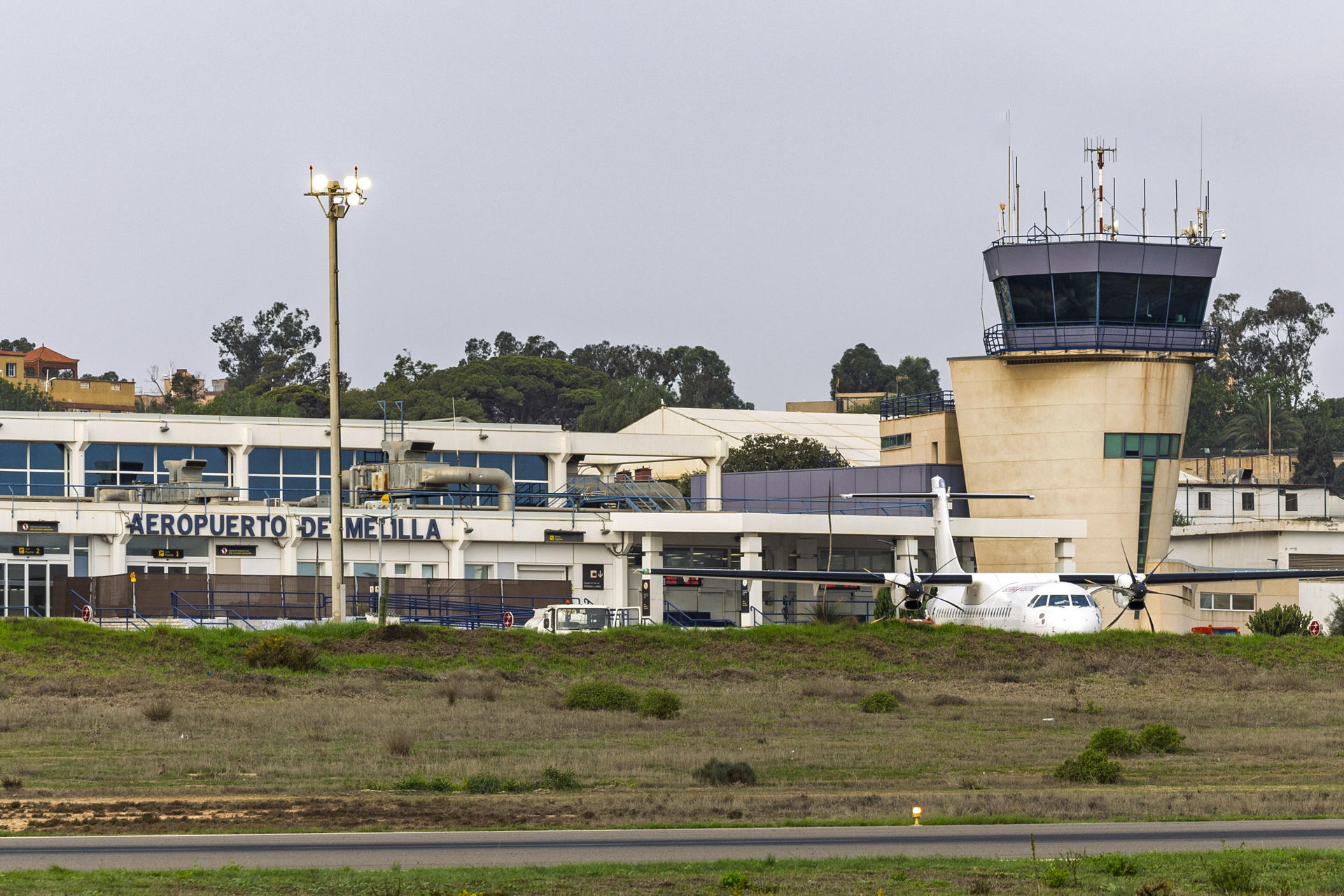 Imagen de archivo del aeropuerto de Melilla. EFE/ Jose Manuel Giner Gutierrez