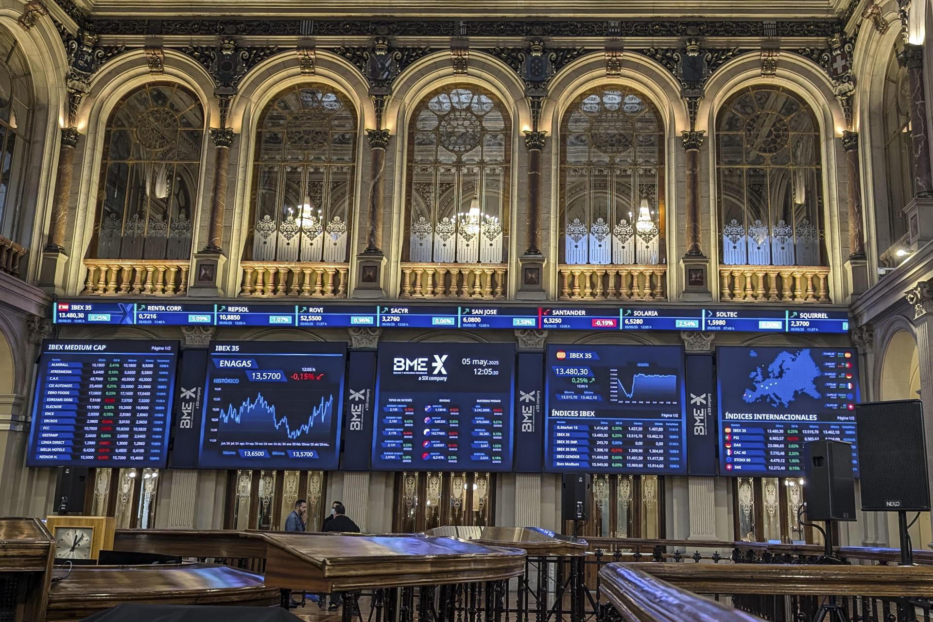Imagen de este lunes de la Bolsa de Madrid.EFE/ Vega Alonso