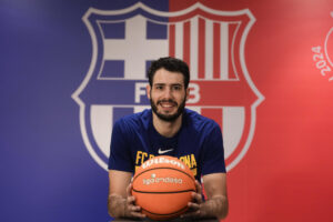 El capitán del Barça, Alex Abrines (Palma, 1993), en una entrevista con EFE. EFE/Enric Fontcuberta