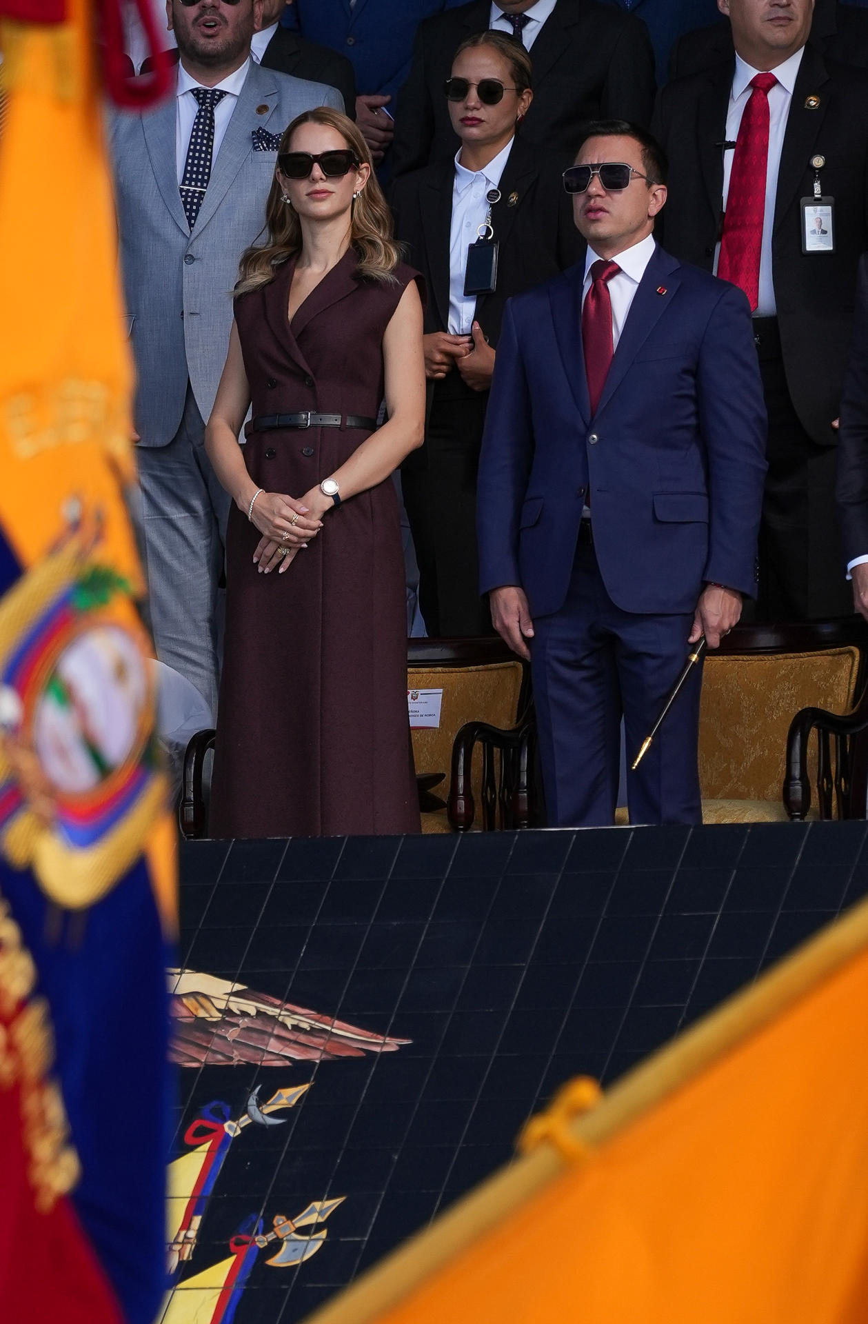 El presidente de Ecuador, Daniel Noboa (d), participa en un acto este sábado en la Cima de la Libertad en Quito (Ecuador). EFE/Vicente Costales