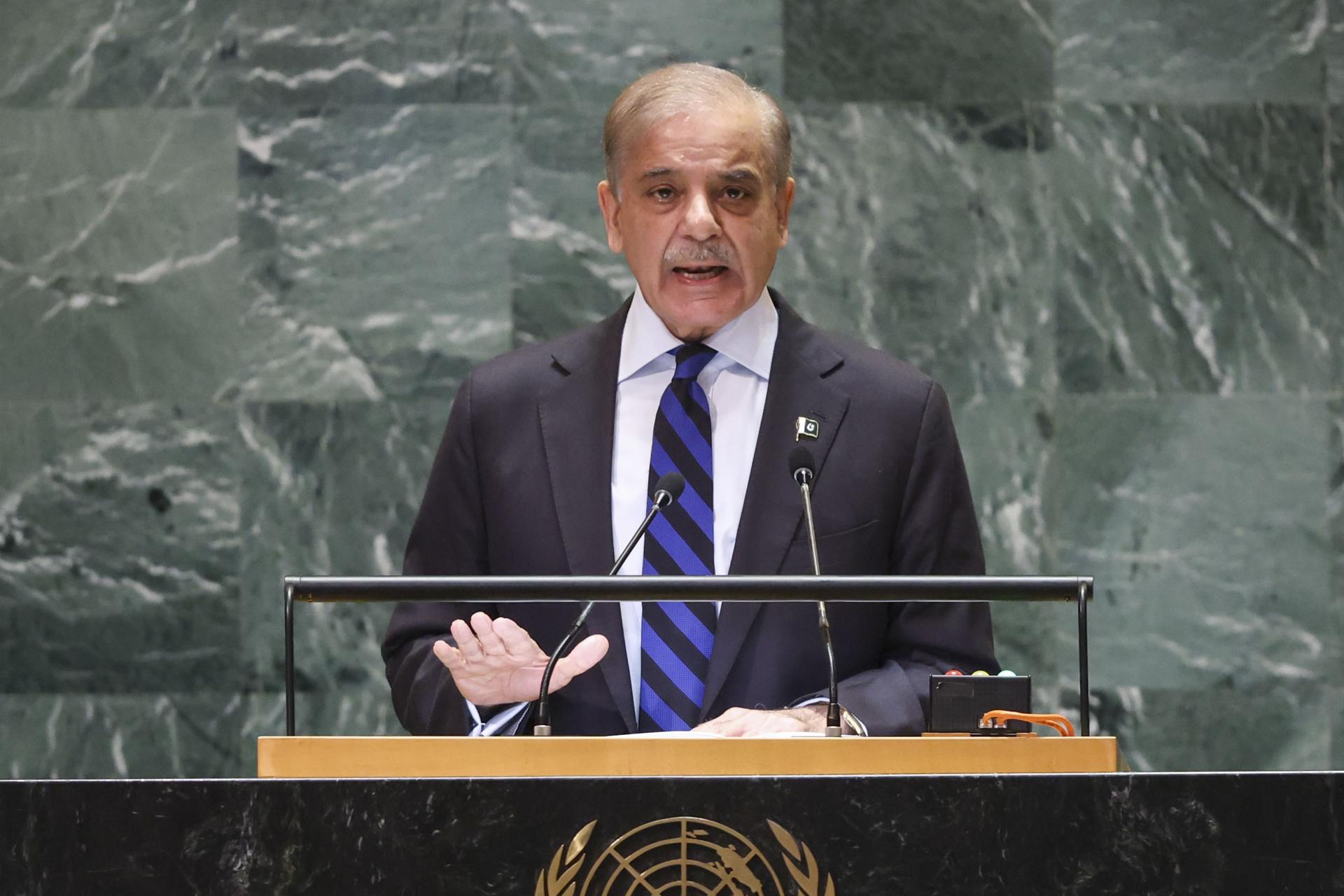 El primer ministro de Pakistán, Shehbaz Sharif, en una foto de archivo. EFE/EPA/SARAH YENESEL