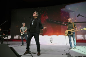 El cantante Miguel Ríos. EFE/ Fernando Villar
