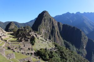 Foto de archivo que muestra una vista general de la ciudadela prehispánica de Machu Picchu (Perú). EFE/ Paula Bayarte
