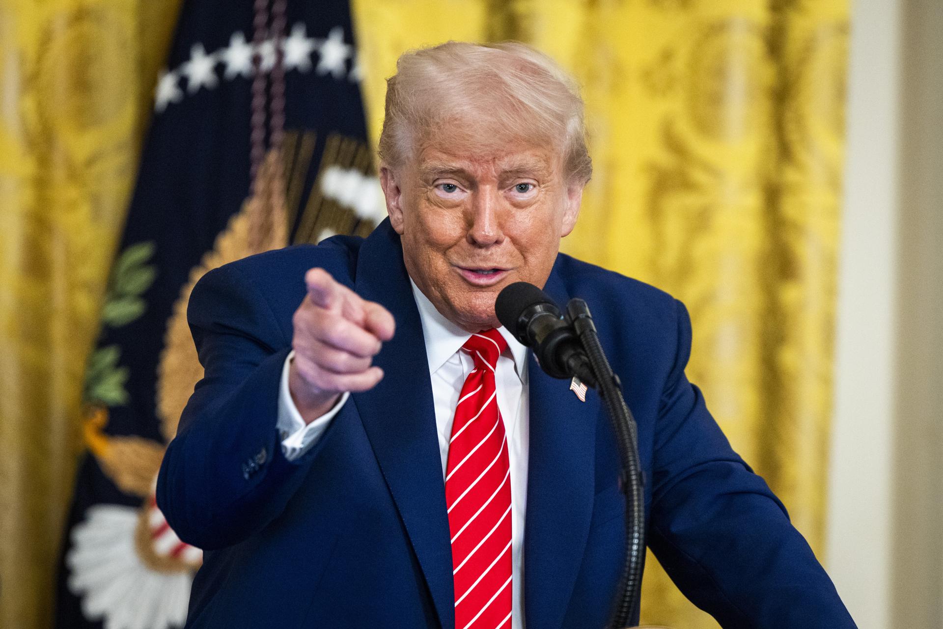Foto de archivo del presidente de EE.UU. Donald Trump. EFE/JIM LO SCALZO